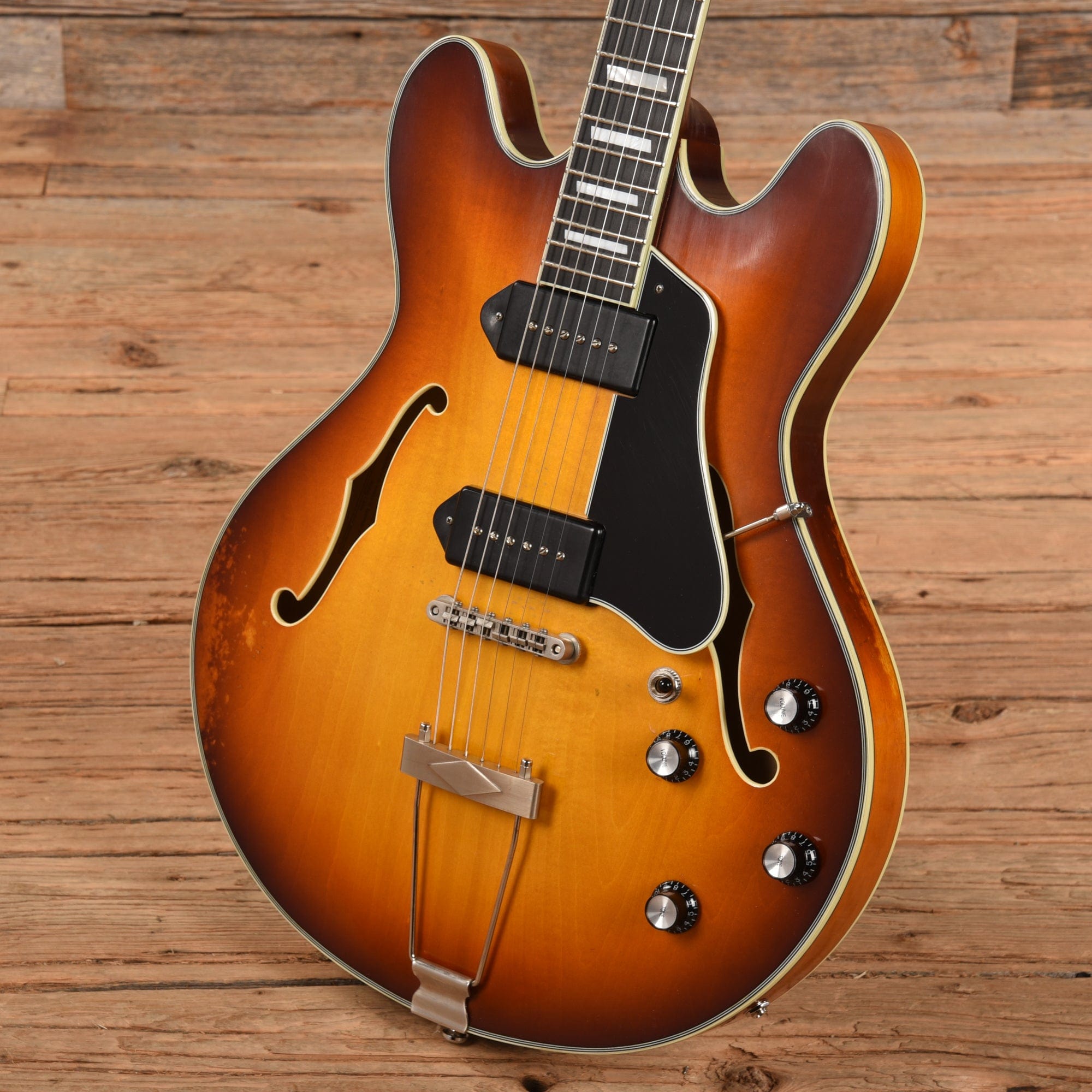 Eastman T64/V Thinline Antique Gold Burst 2022 Electric Guitars / Hollow Body