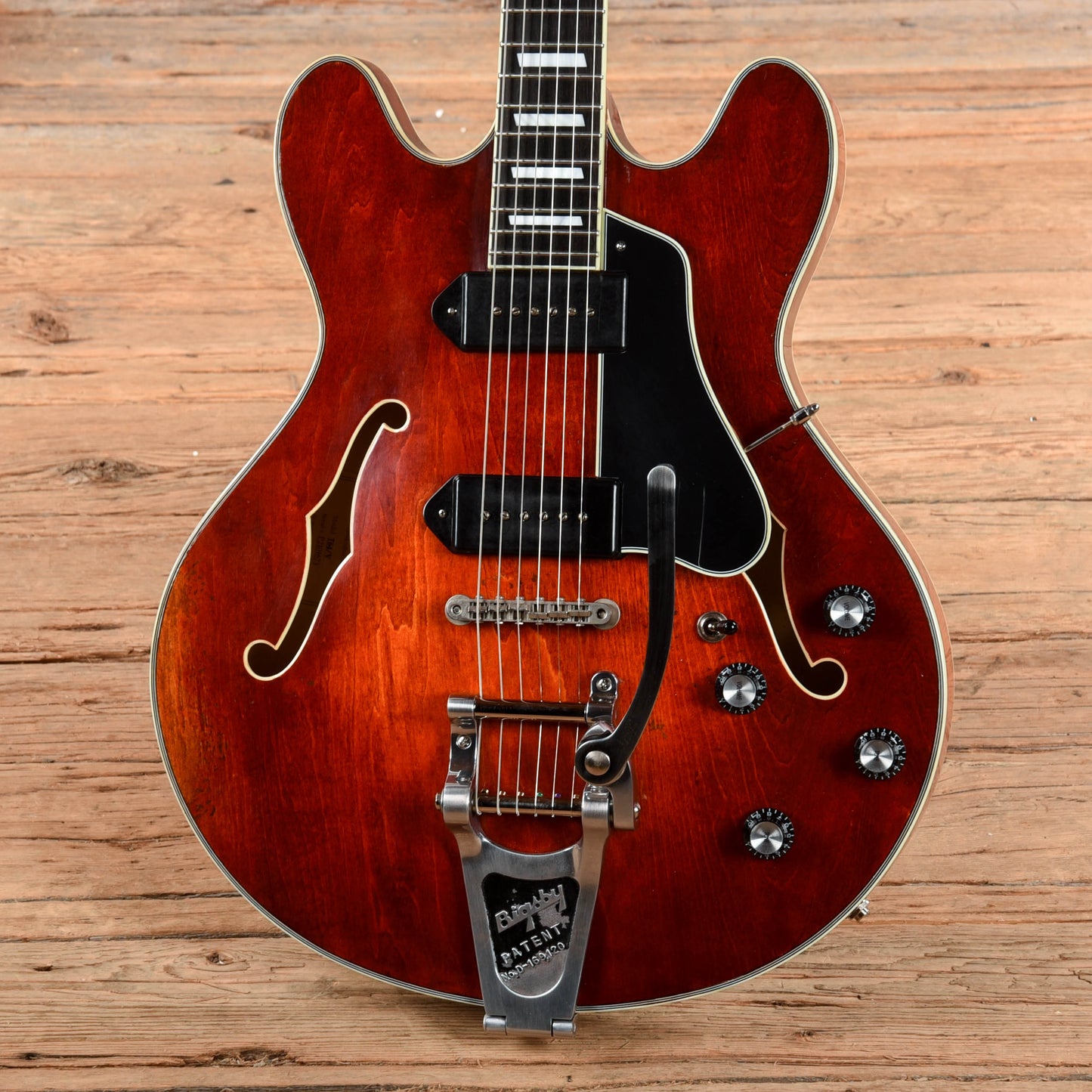 Eastman T64/V Thinline with Bigsby Classic 2022 Electric Guitars / Hollow Body