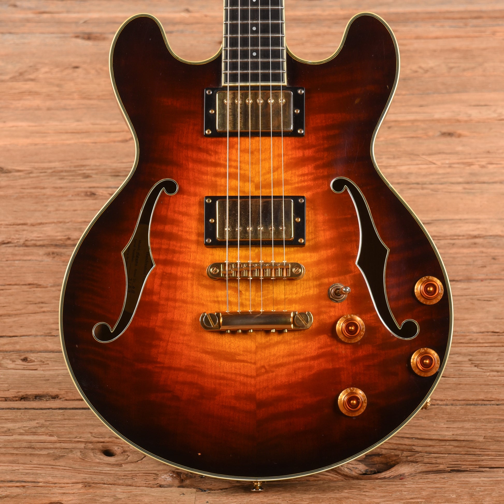 Eastman T184MX Thinline Goldburst 2008 Electric Guitars / Semi-Hollow