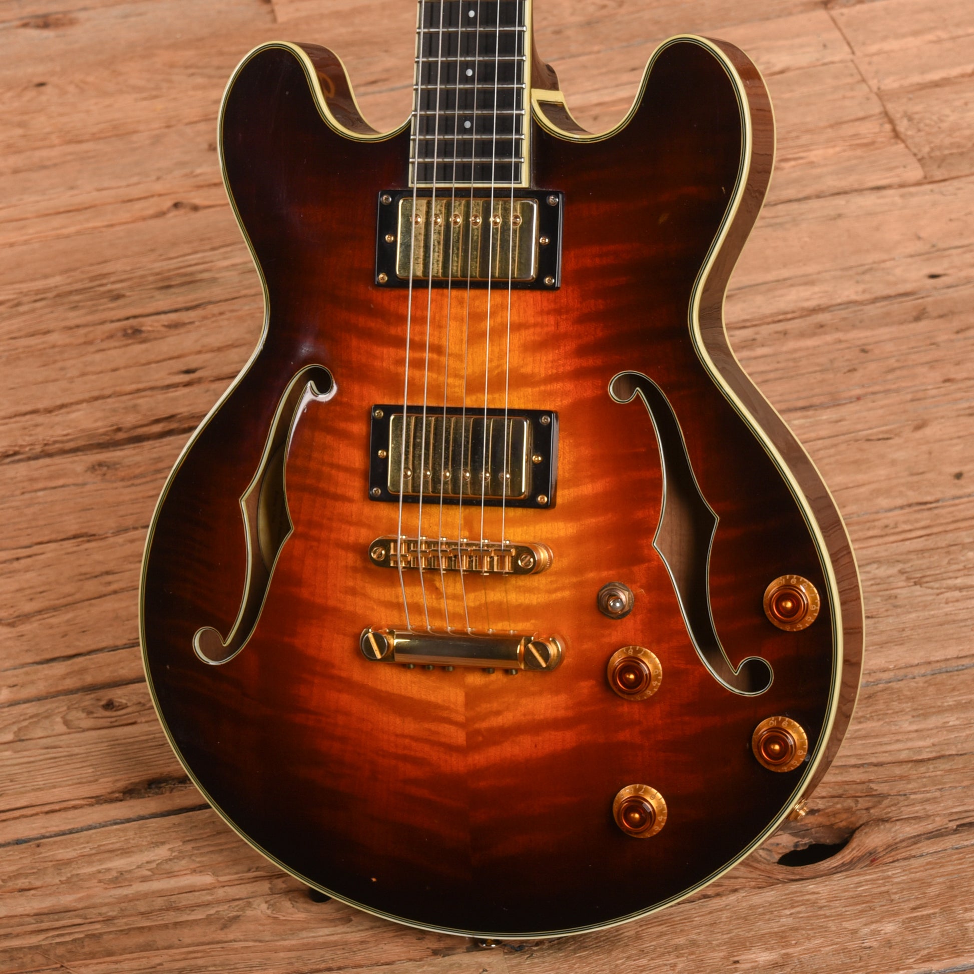 Eastman T184MX Thinline Goldburst 2008 Electric Guitars / Semi-Hollow