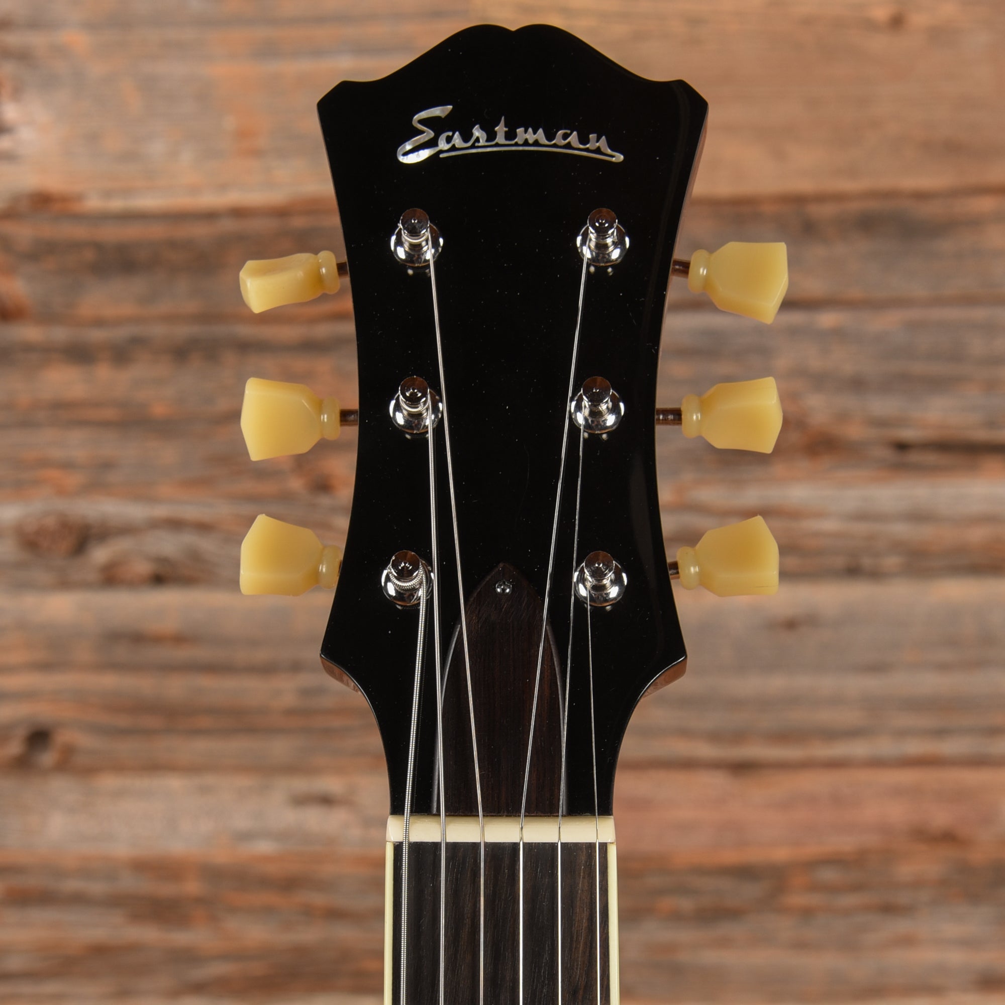 Eastman T386 Classic 2021 Electric Guitars / Semi-Hollow