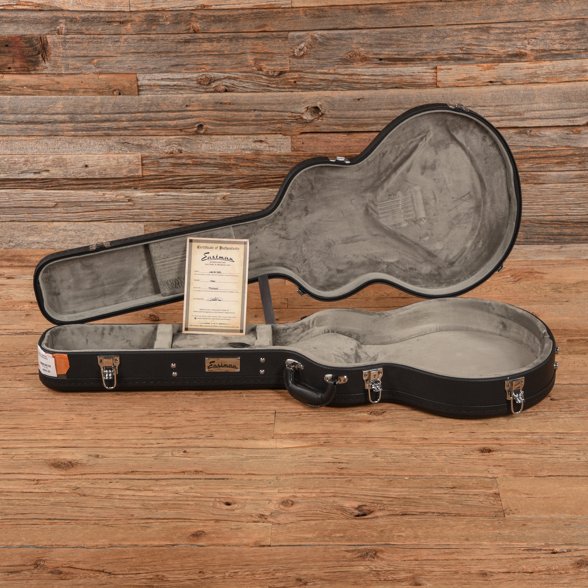 Eastman T386 Classic 2021 Electric Guitars / Semi-Hollow
