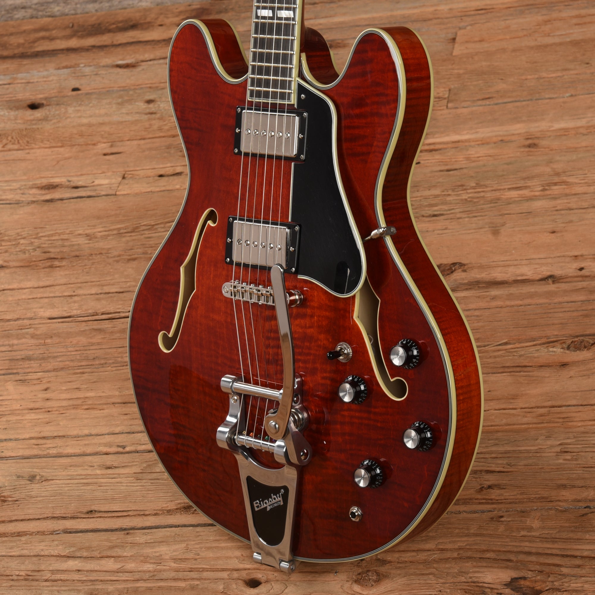Eastman T486B Classic 2022 Electric Guitars / Semi-Hollow