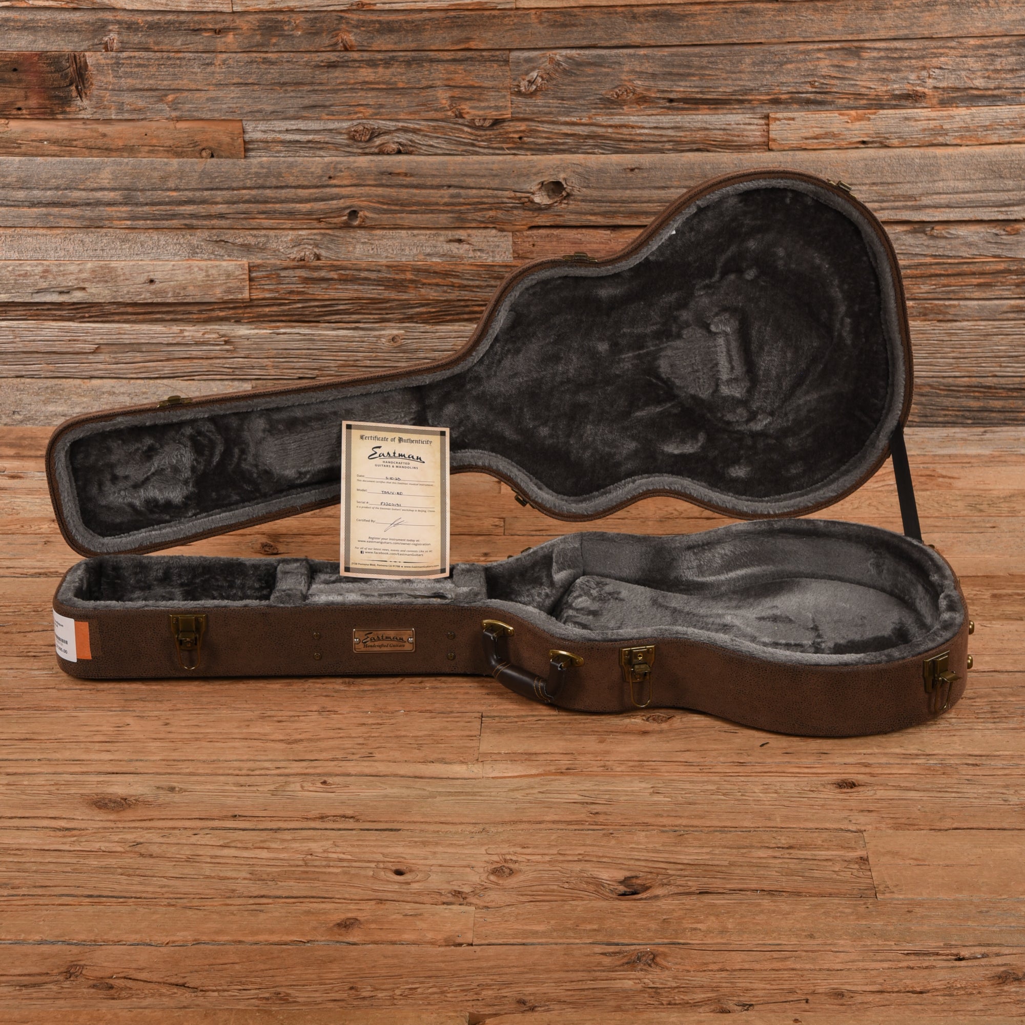 Eastman T59/v Antique Red 2023 Electric Guitars / Semi-Hollow