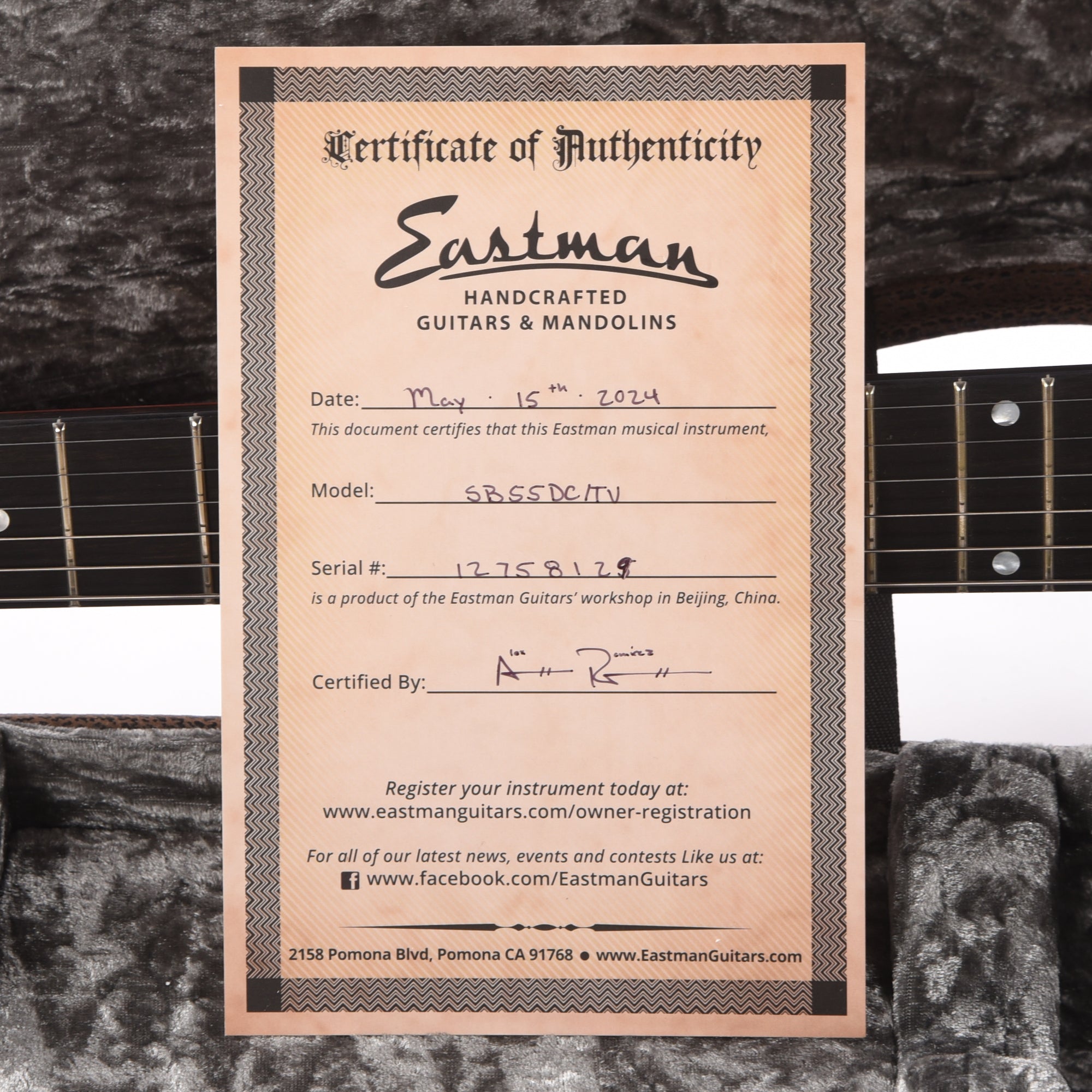 Eastman SB55DC/TV Truetone Vintage Gloss Vintage Red Electric Guitars / Solid Body