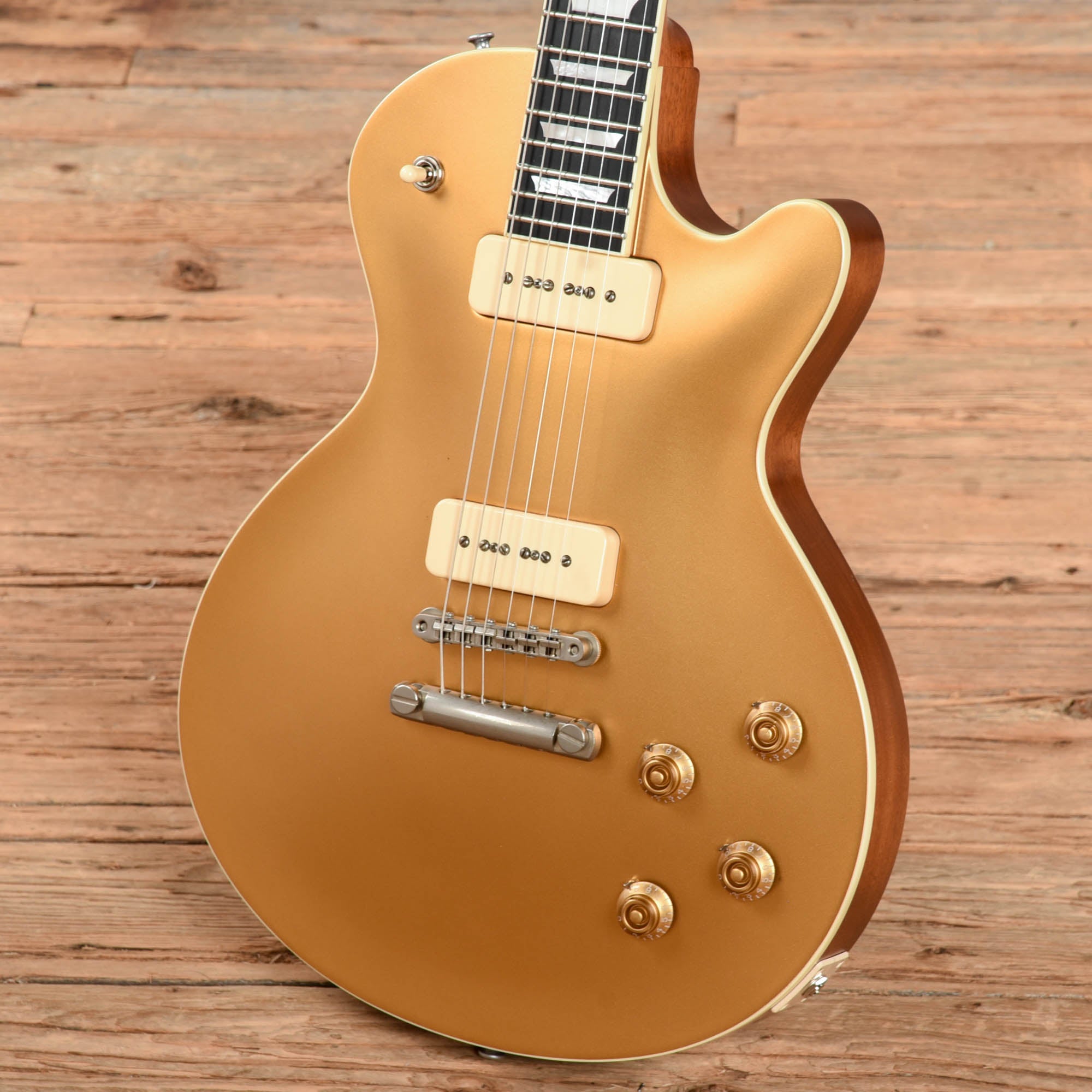 Eastman SB56/N Vintage Gold Electric Guitars / Solid Body