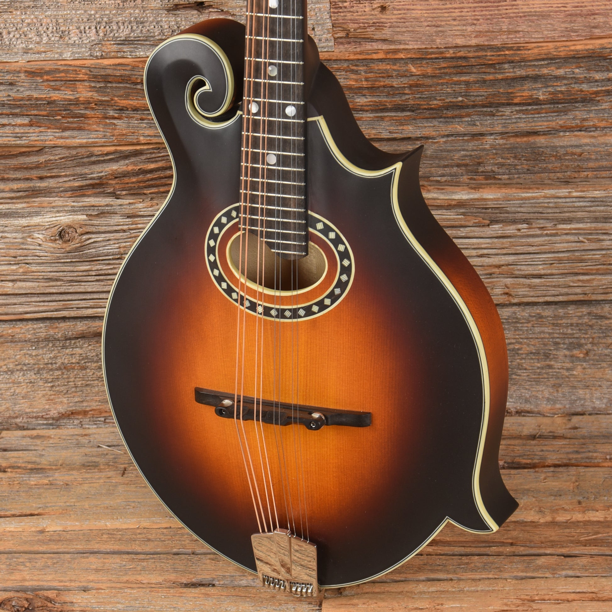 Eastman MD314E Sitka/Maple F-Style Oval Hole Mandolin Sunburst w/K&K Duotone Folk Instruments / Mandolins