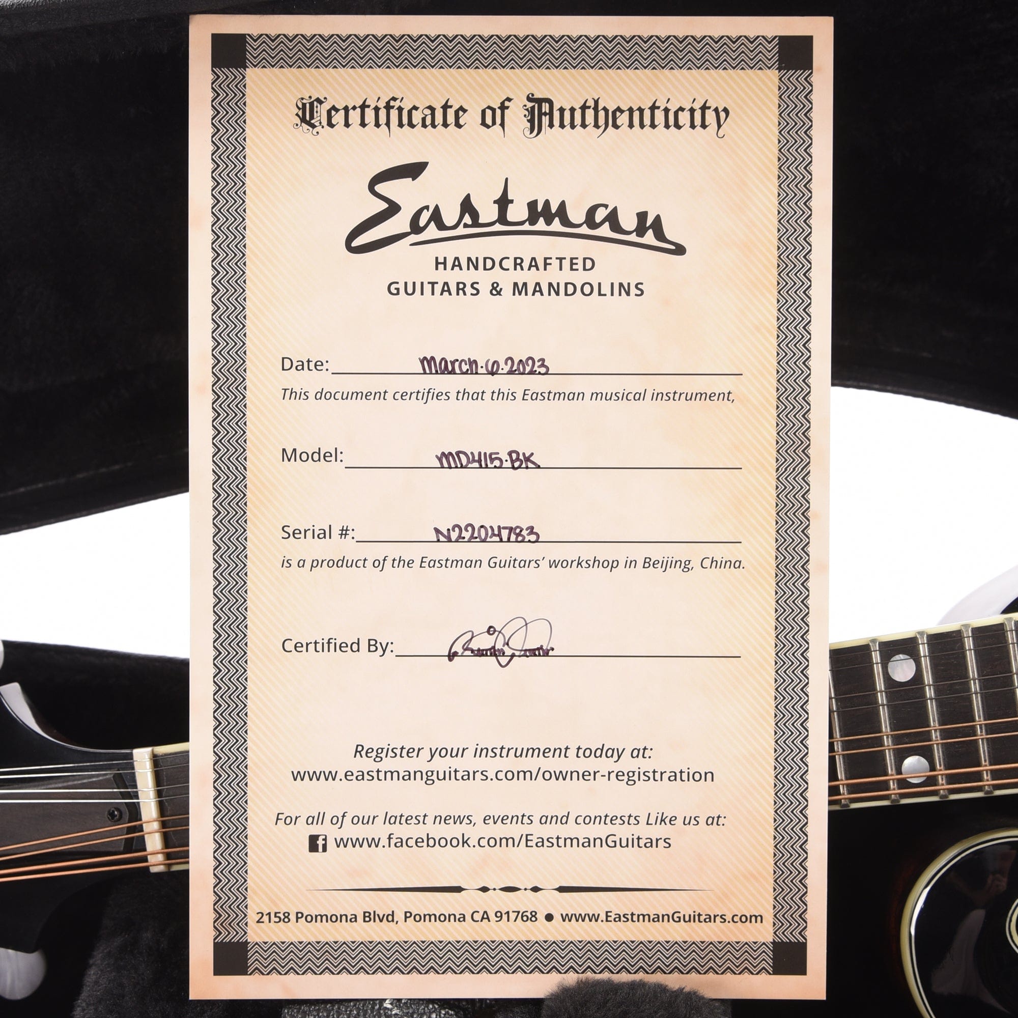 Eastman MD415 Sitka/Mahogany F-Style Mandolin Black Folk Instruments / Mandolins