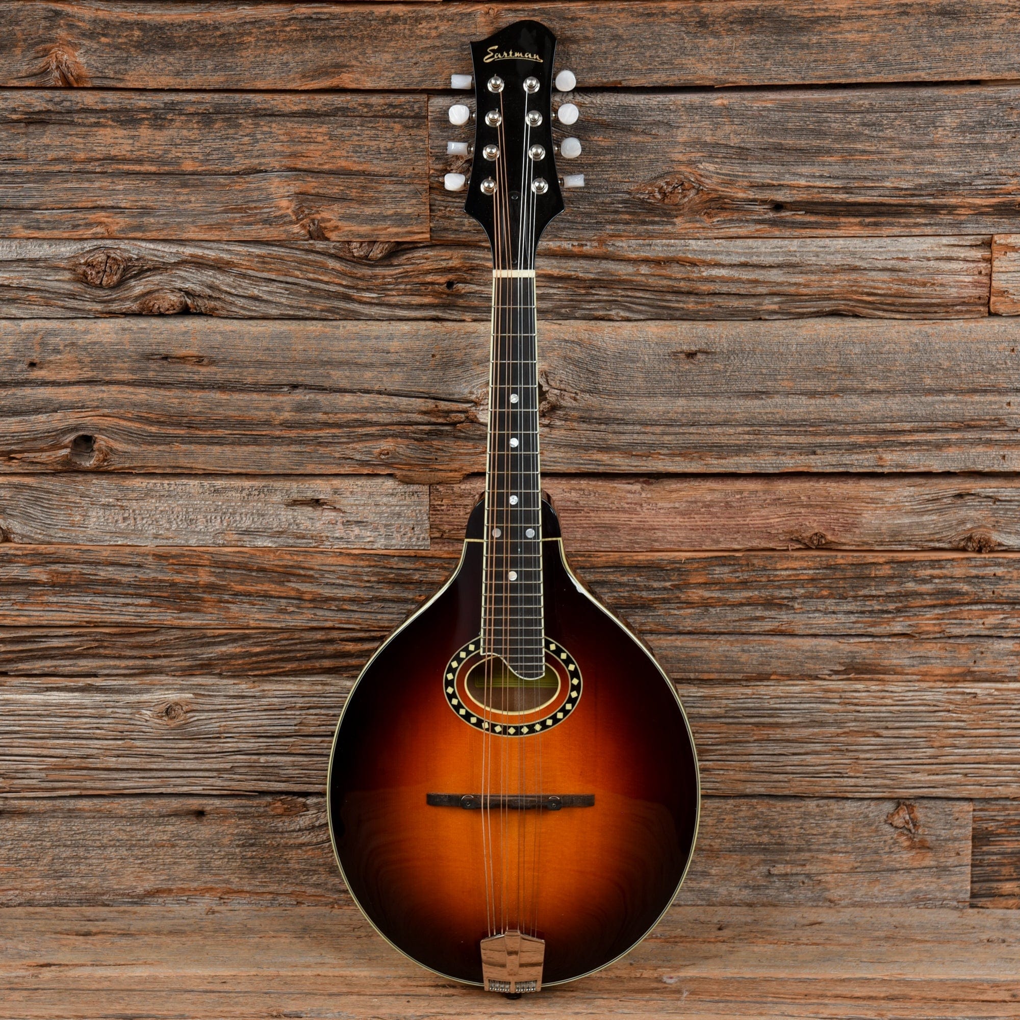 Eastman MD504 A-Style Mandolin Sunburst Folk Instruments / Mandolins