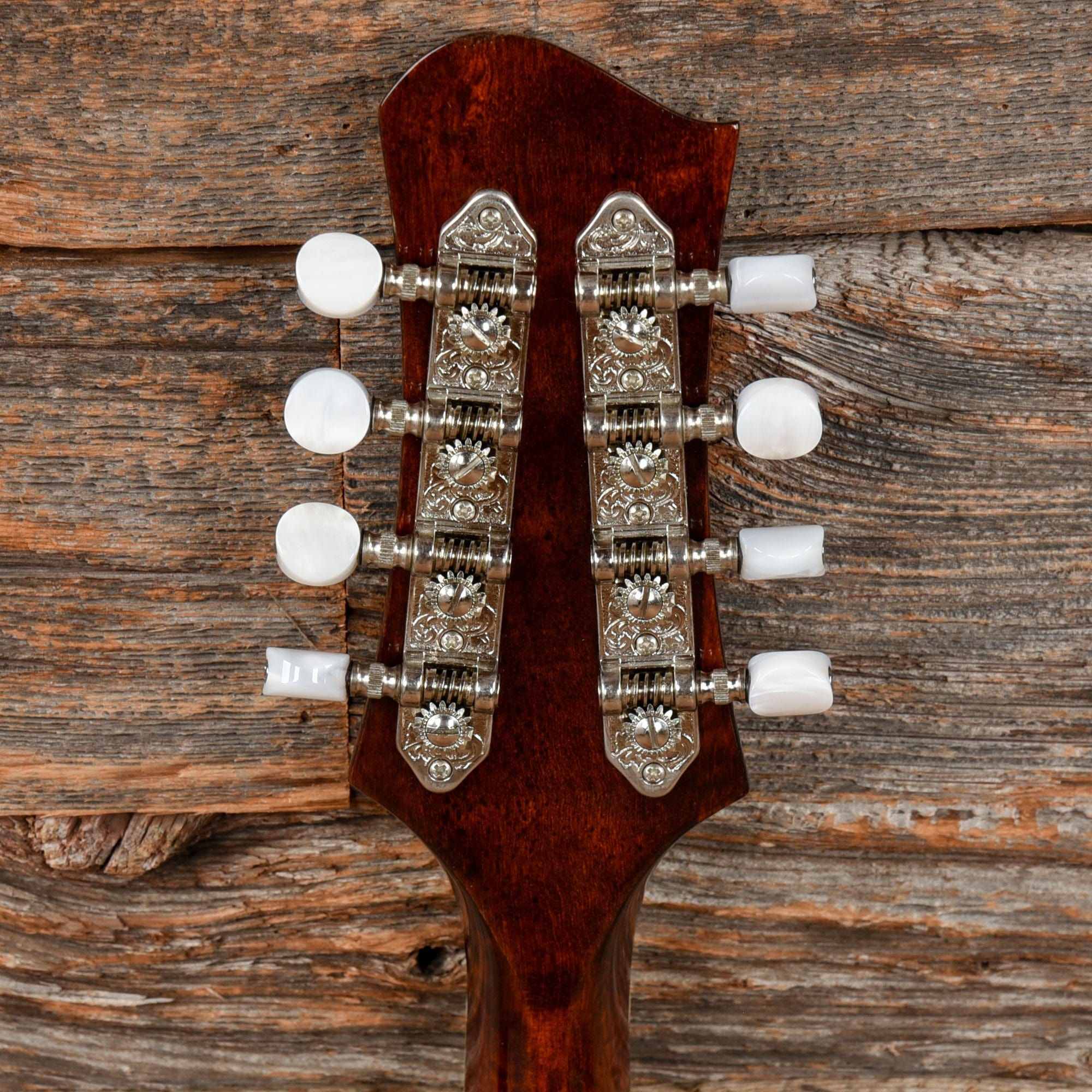 Eastman MD504 A-Style Mandolin Sunburst Folk Instruments / Mandolins