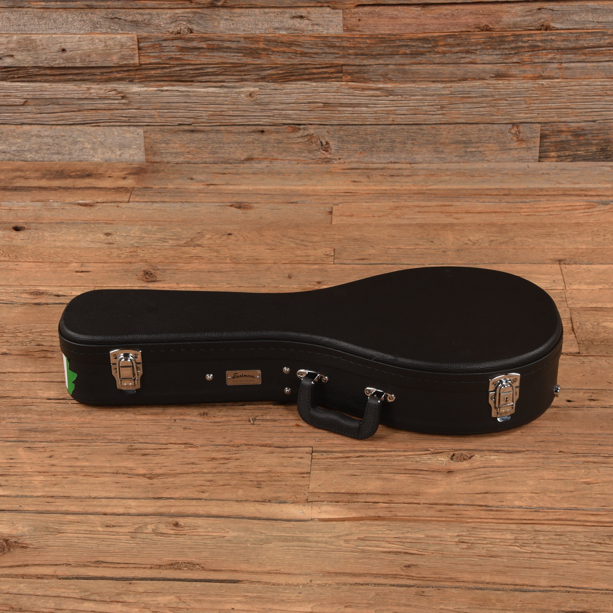 Eastman MD505CC/n Sitka/Maple A-Style Mandolin Classic Finish Vintage Nitro Folk Instruments / Mandolins