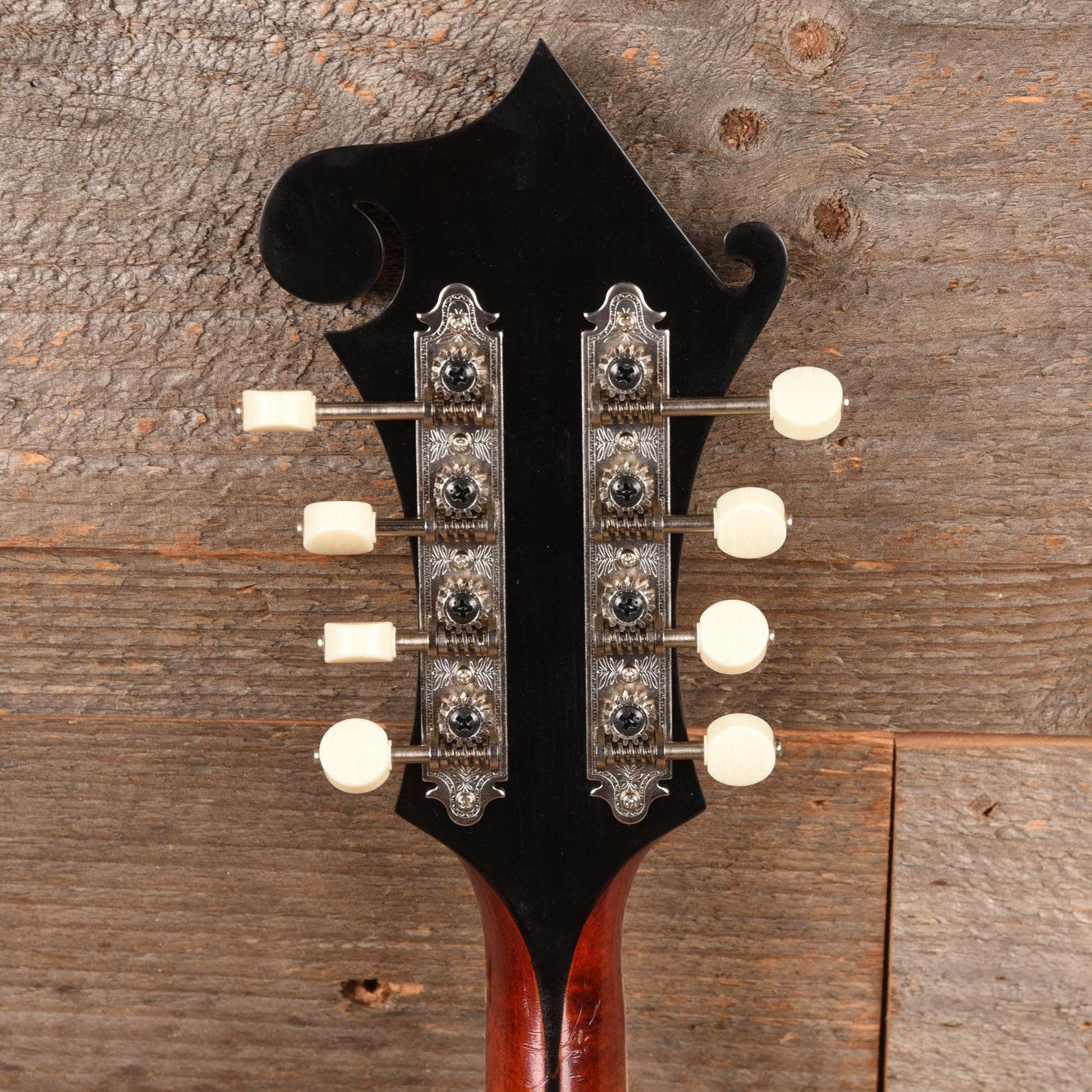 Eastman MD815/v Adirondack/Flamed Maple F-Style Mandolin Antique Varnish Folk Instruments / Mandolins