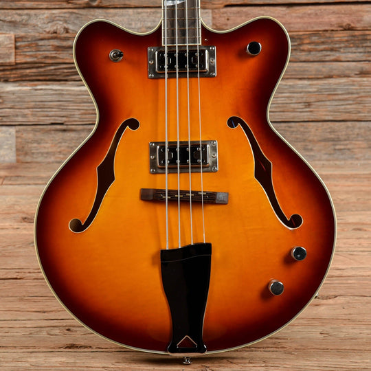 Eastwood Classic 4 Bass Sunburst Bass Guitars / 4-String