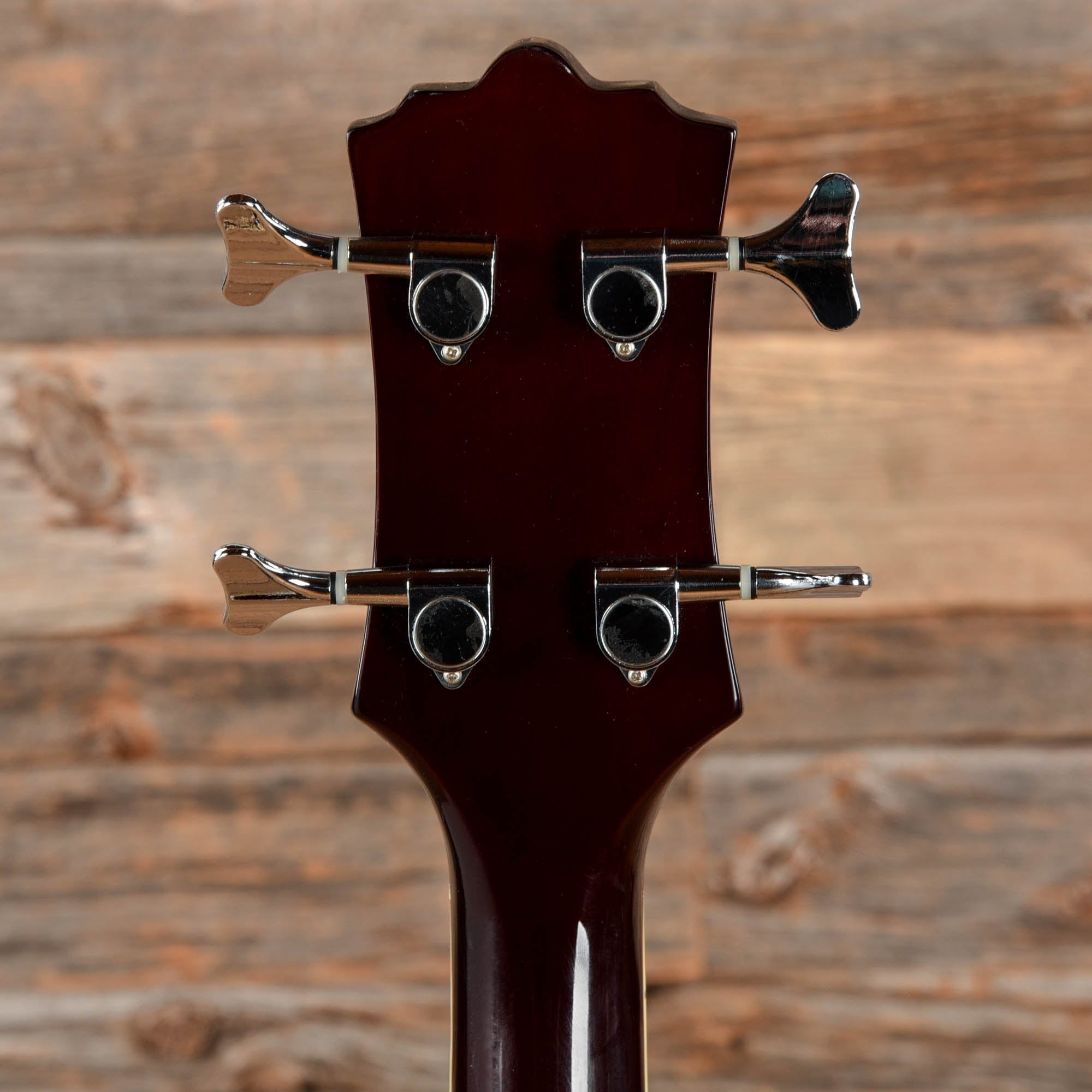Eastwood Classic 4 Bass Sunburst Bass Guitars / 4-String
