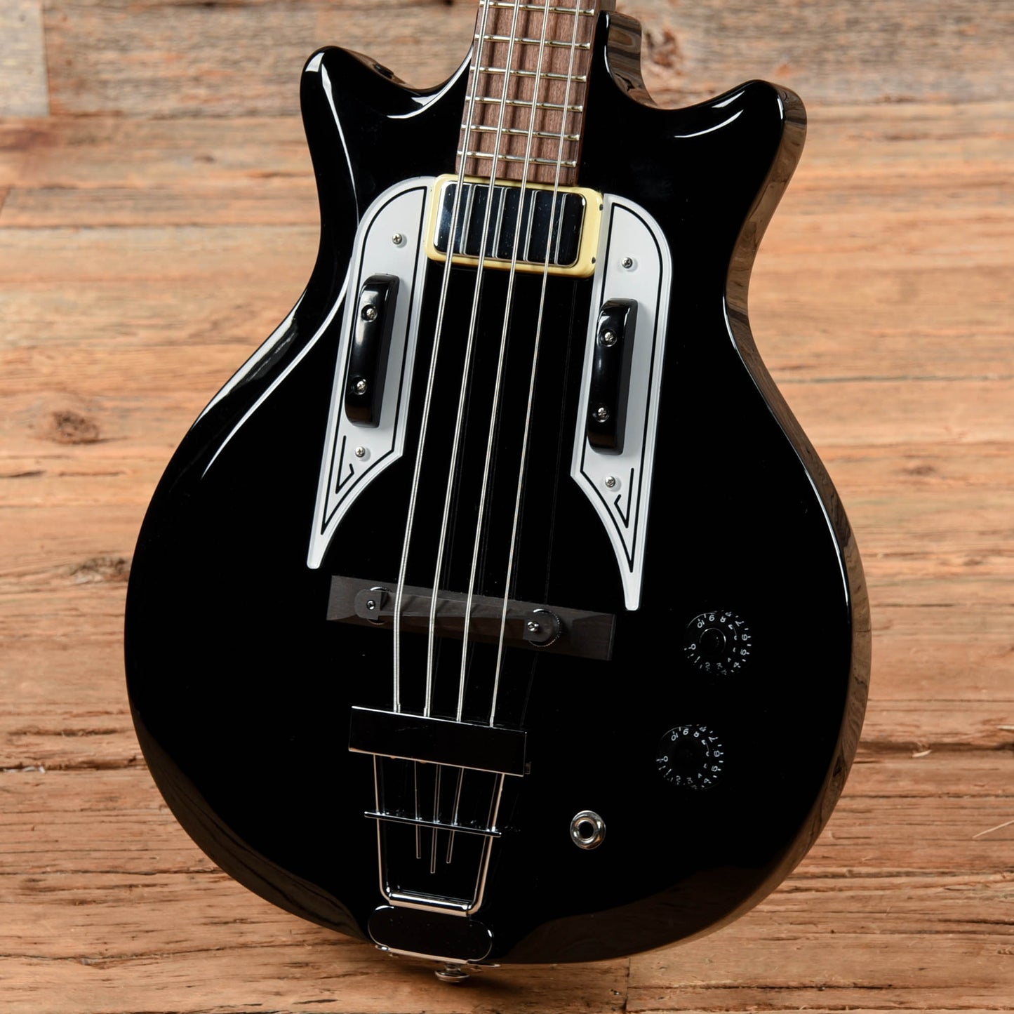 Eastwood Pocket Bass Black Bass Guitars / 4-String