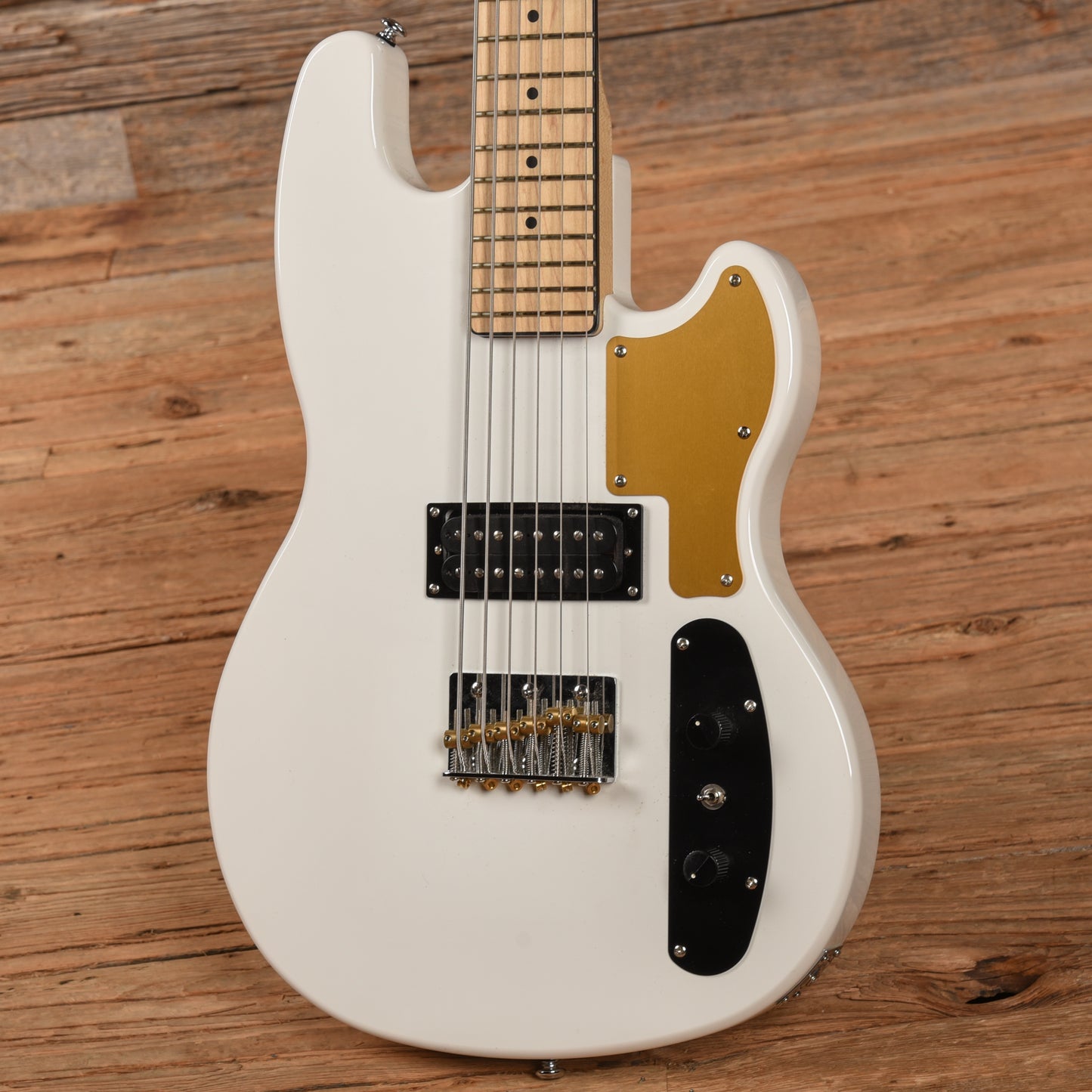Eastwood Hooky Bass 6 Pro White 2020 Bass Guitars / 5-String or More