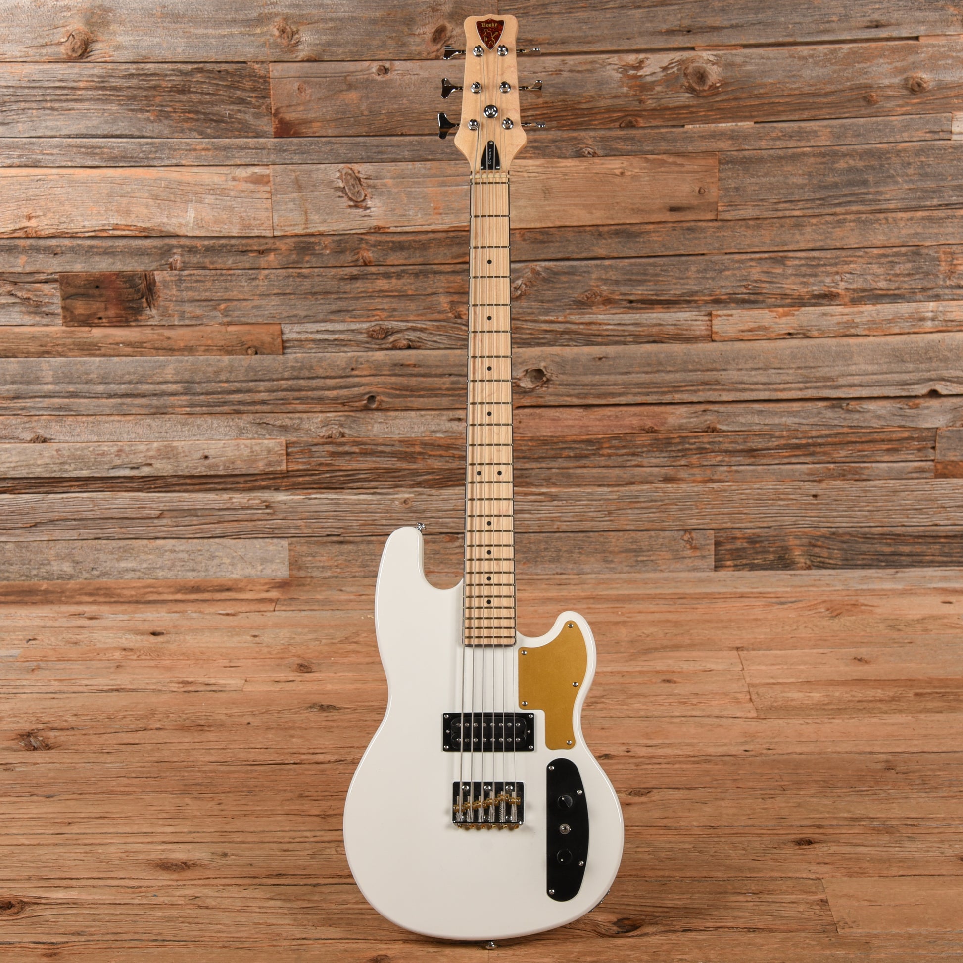 Eastwood Hooky Bass 6 Pro White 2020 Bass Guitars / 5-String or More