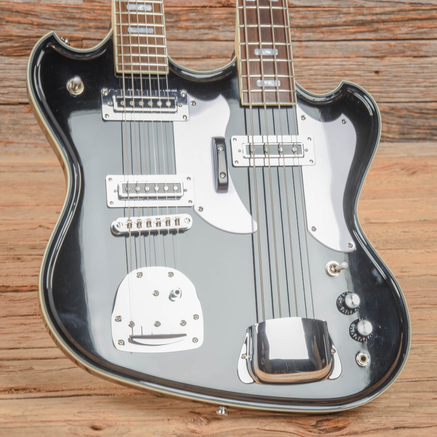 Eastwood 4/6 Black 2022 Electric Guitars / Solid Body
