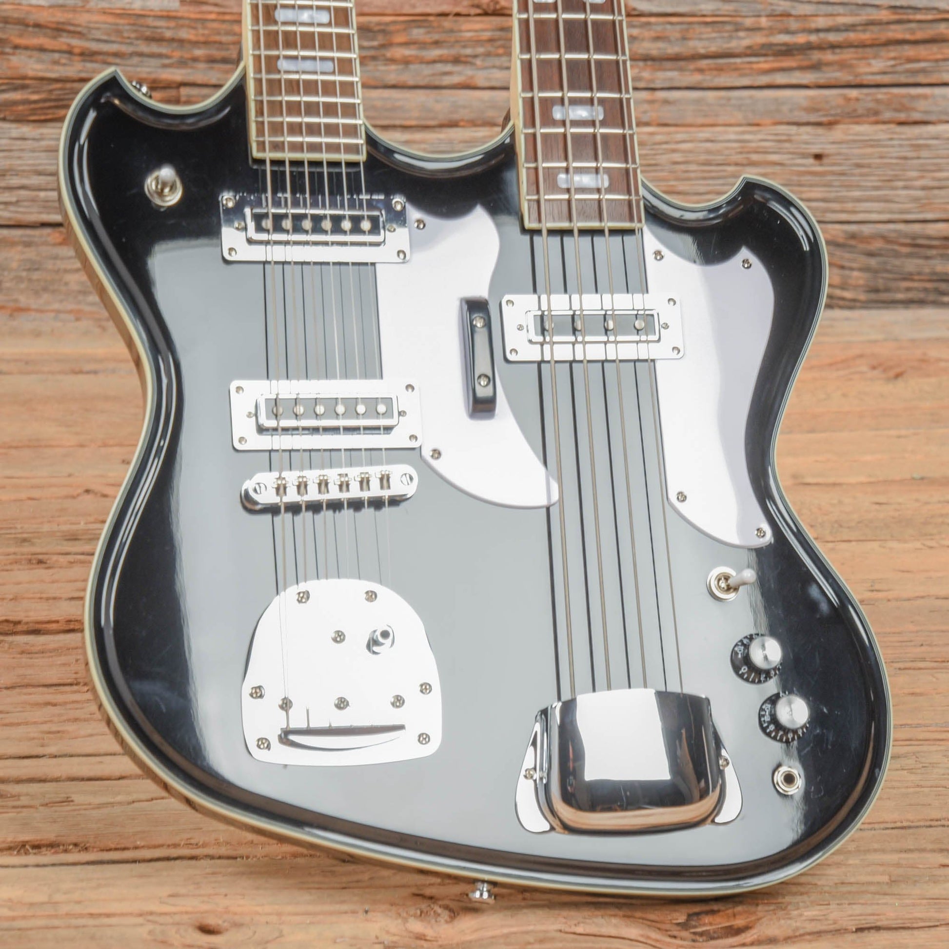 Eastwood 4/6 Black 2022 Electric Guitars / Solid Body
