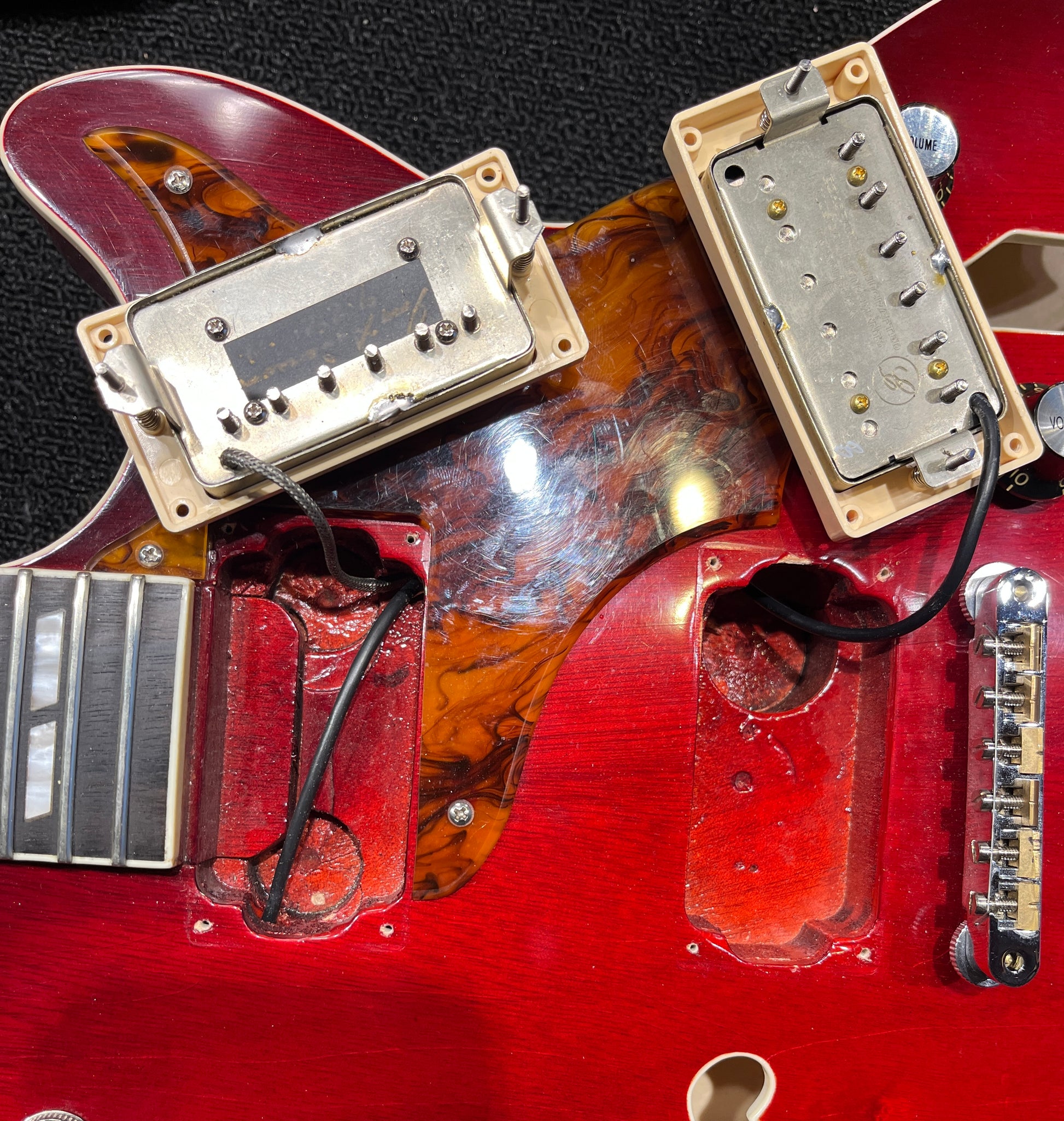 Echopark Esperanto 313 Red Sunburst Electric Guitars / Semi-Hollow