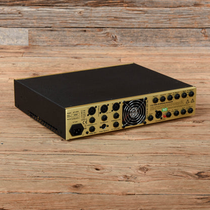 Eden WT-1205 2-Channel 1200-Watt Bass Amp Head Amps / Bass Amps / Bass Cabinets