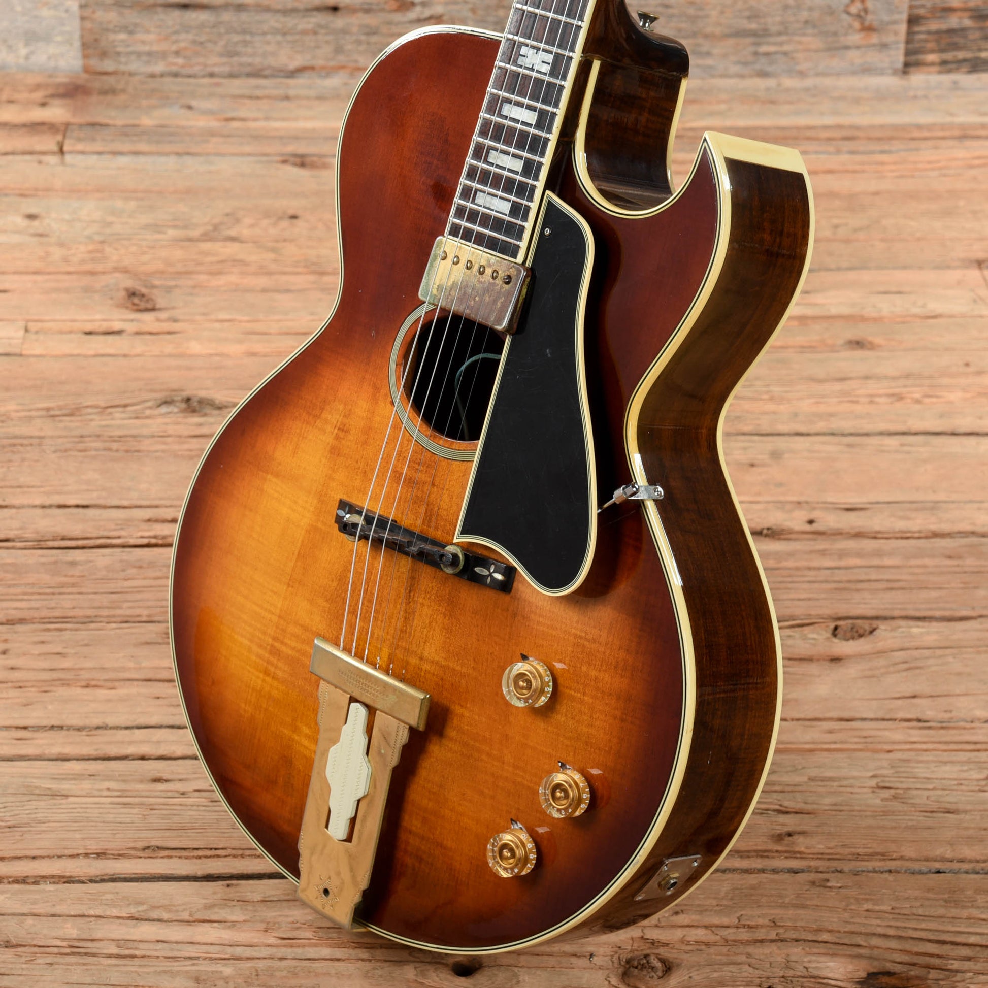 Electra Howard Roberts Sunburst 1970s Acoustic Guitars / Archtop