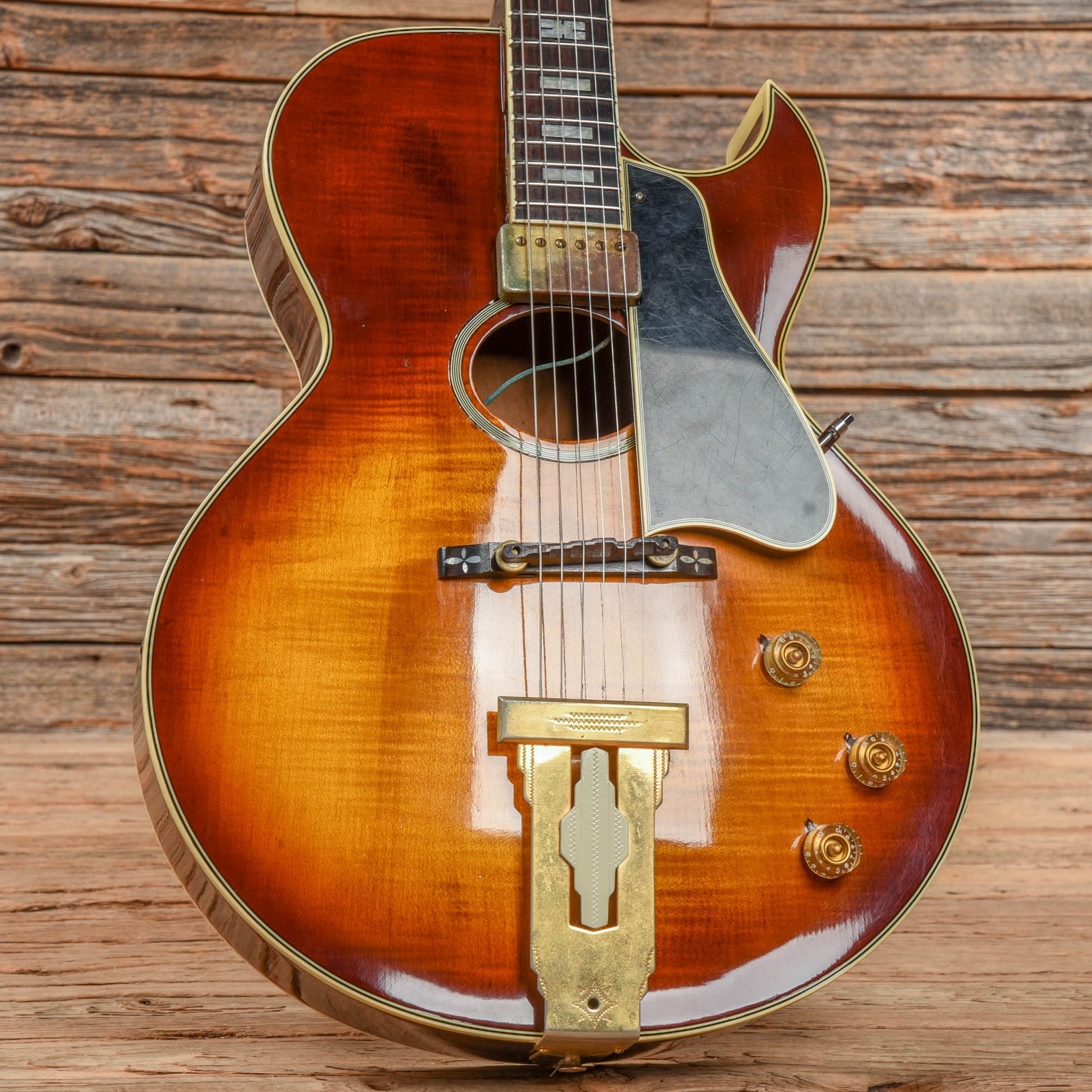 Electra Howard Roberts Sunburst 1970s Acoustic Guitars / Archtop