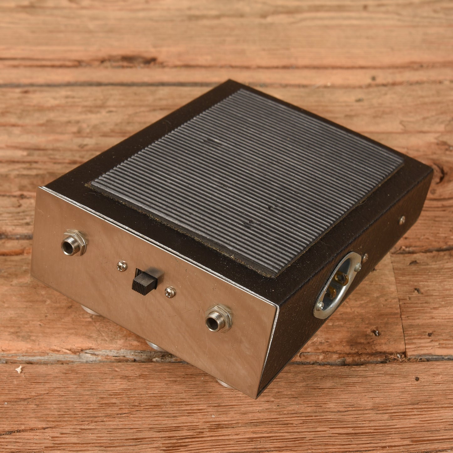 Electro-Harmonix Frequency Analyzer Effect Pedals