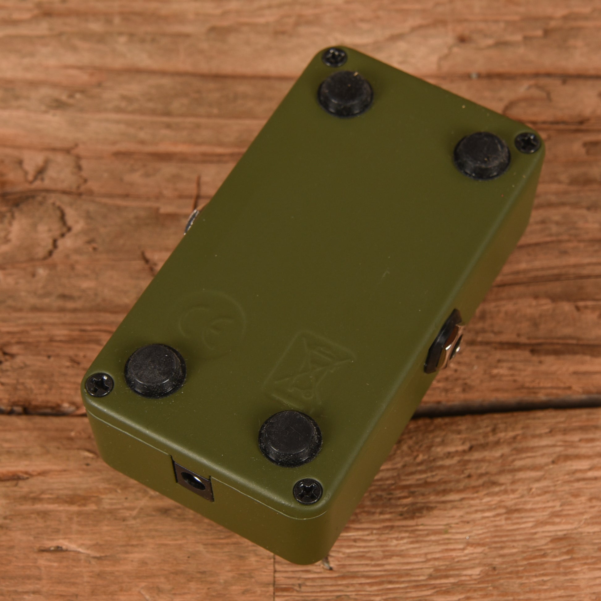 Electro-Harmonix Green Russian Big Muff Effect Pedals
