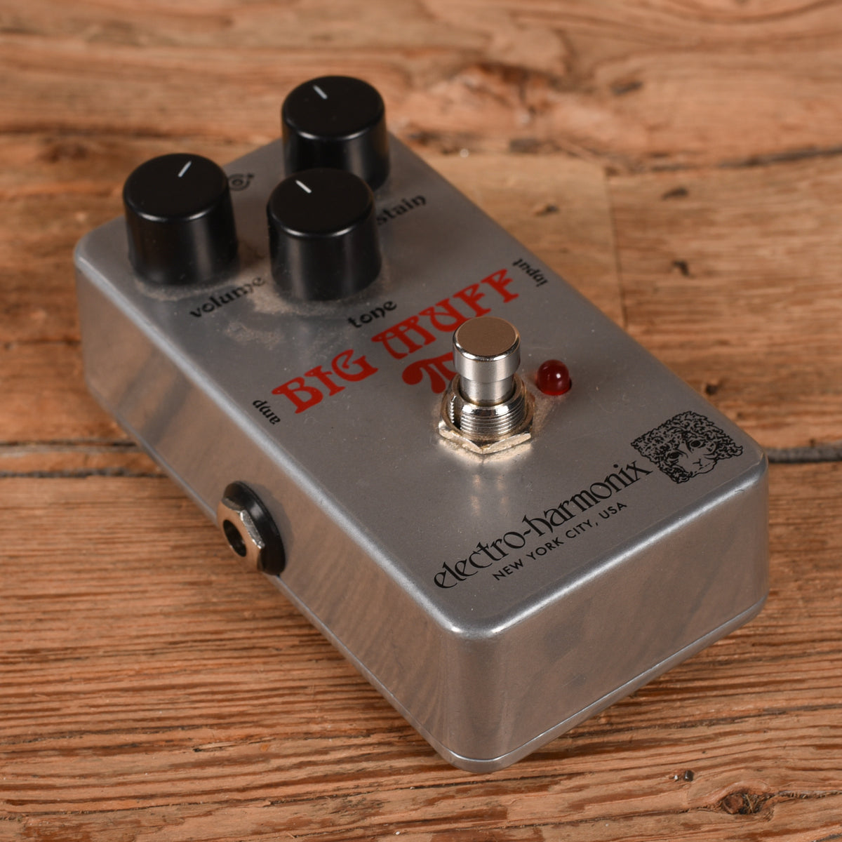 Electro-Harmonix Ram's Head Big Muff Pi Effect Pedals