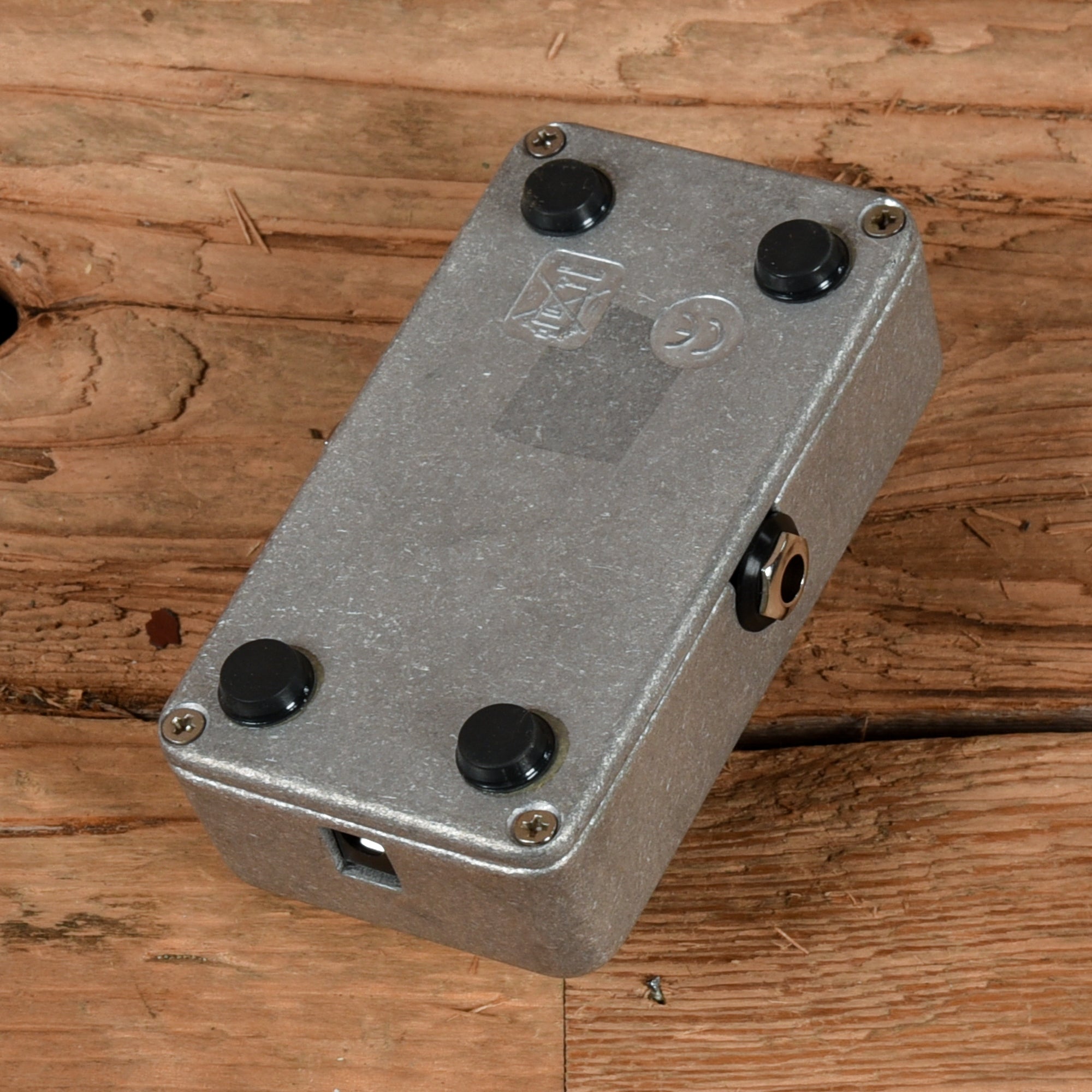 Electro-Harmonix 44-Magnum 44-Watt Power Amp Effects and Pedals / Amp Simulators