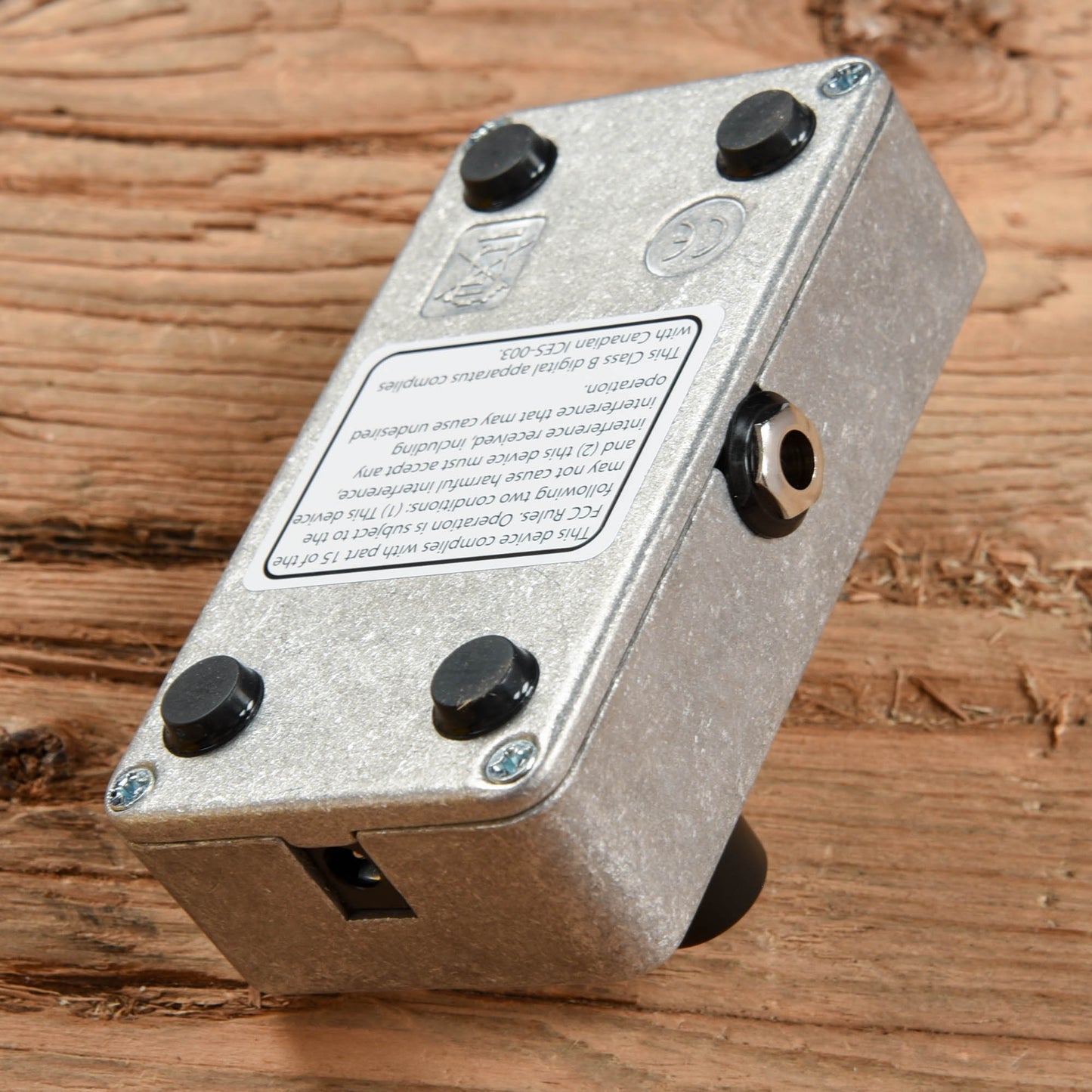 Electro-Harmonix Freeze Effects and Pedals / Compression and Sustain