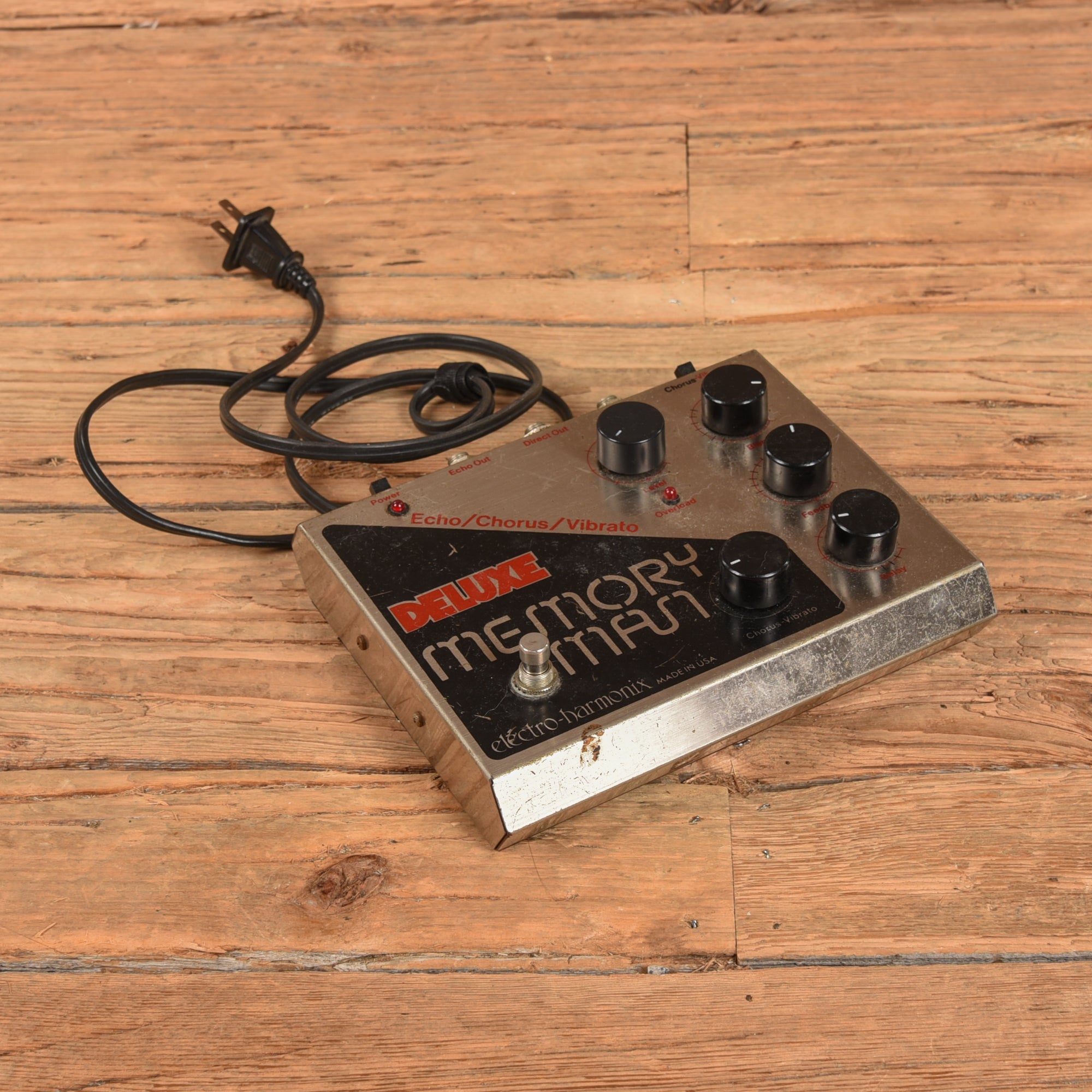 Electro-Harmonix Deluxe Memory Man  1970s Effects and Pedals / Delay