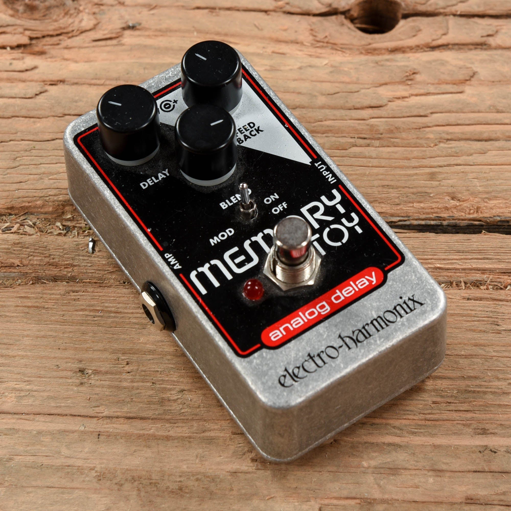 Electro-Harmonix Memory Toy Effects and Pedals / Delay