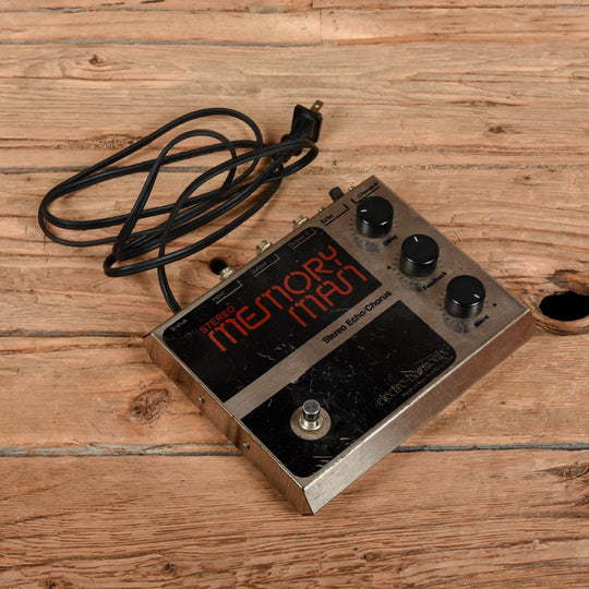 Electro-Harmonix Stereo Memory Man Effects and Pedals / Delay
