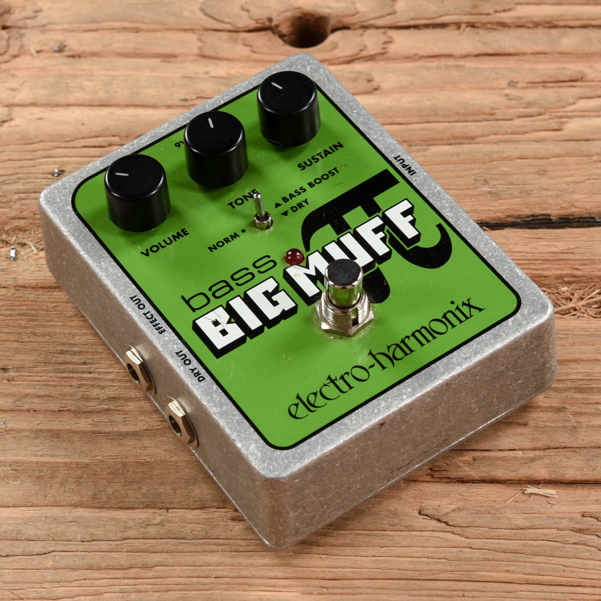 Electro-Harmonix Bass Big Muff PI Effects and Pedals / Fuzz