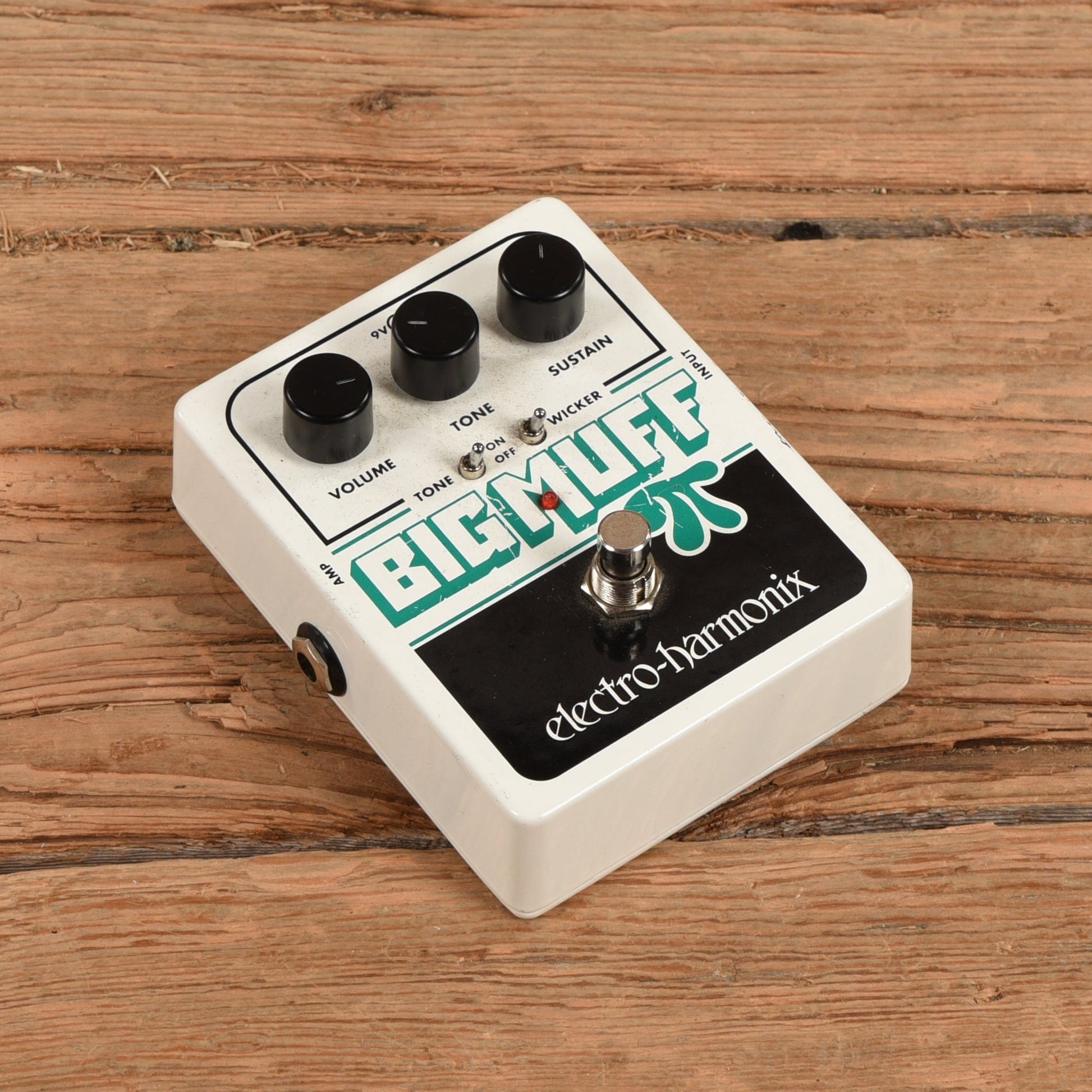 Electro-Harmonix Big Muff with Tone Wicker Effects and Pedals / Fuzz