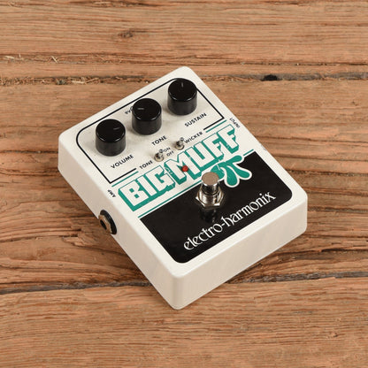 Electro-Harmonix Big Muff with Tone Wicker Effects and Pedals / Fuzz