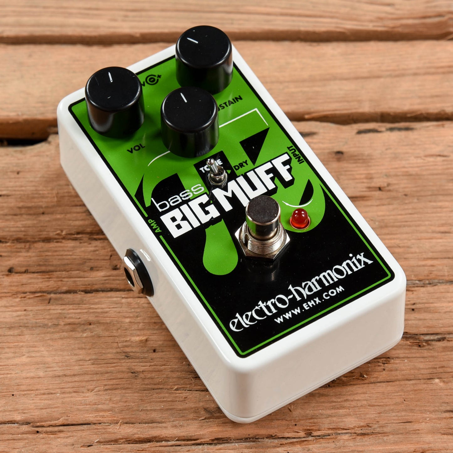 Electro-Harmonix Nano Bass Big Muff Pi Effects and Pedals / Fuzz