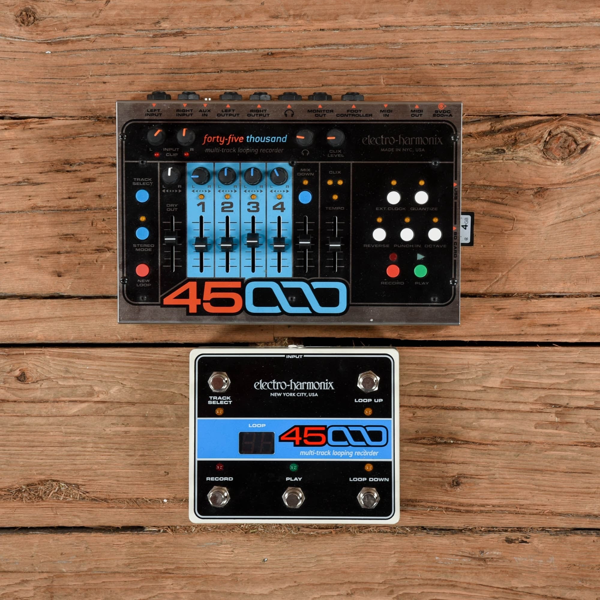 ElectroHarmonix 45000 Stereo MultiTrack Looper w/Foot Controller