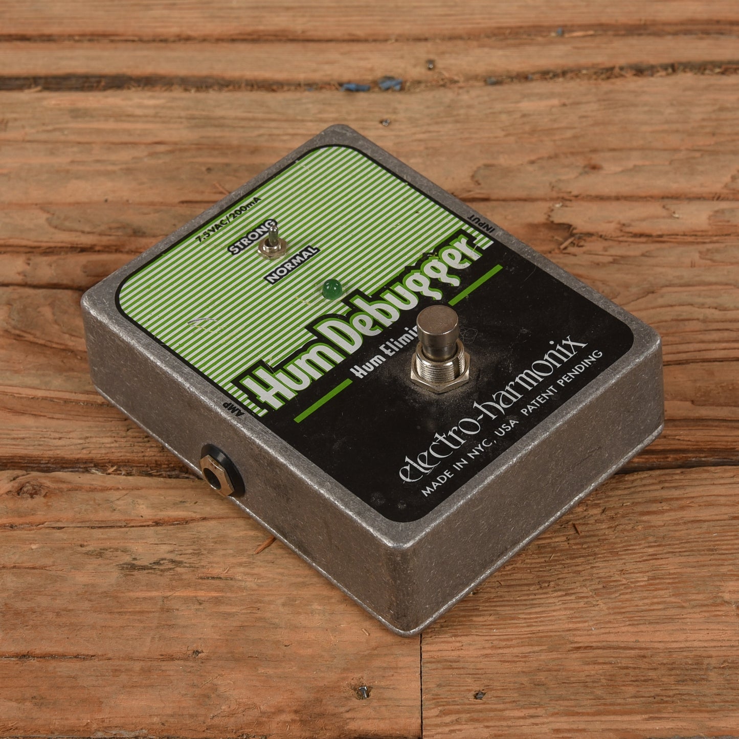 Electro-Harmonix Hum Debugger Effects and Pedals / Noise Reduction and Gates