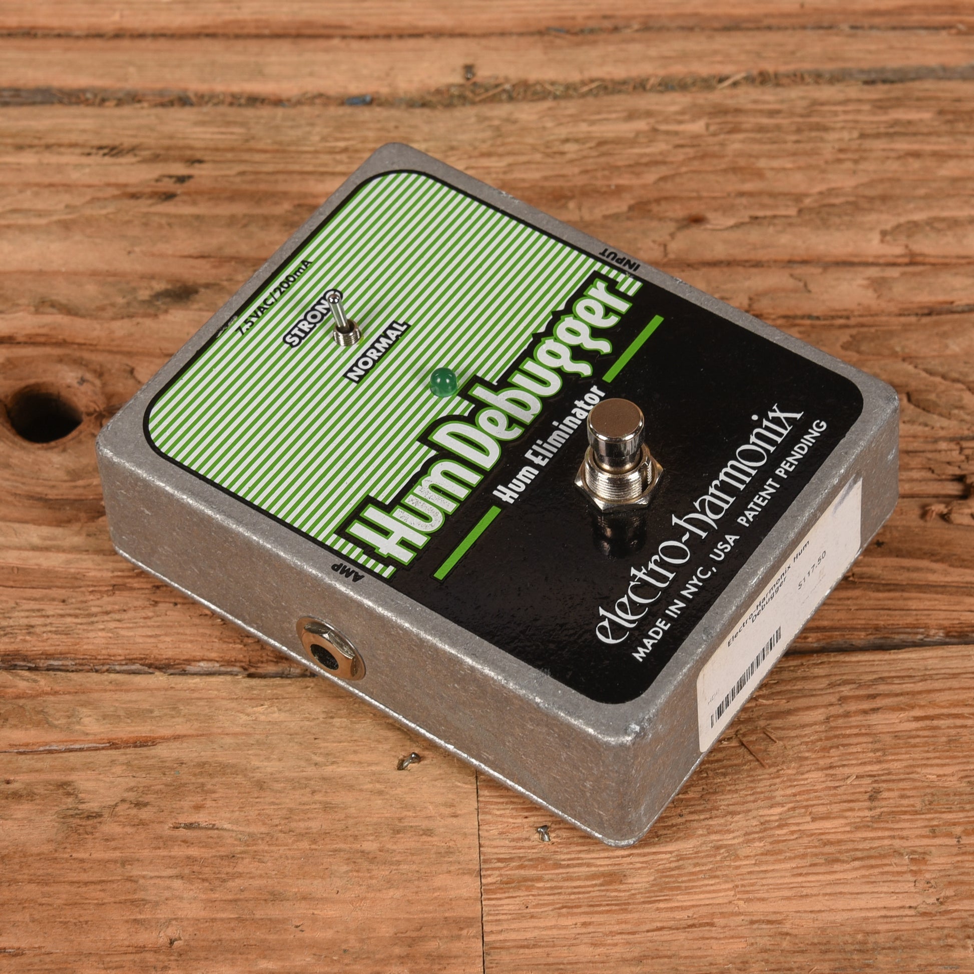 Electro-Harmonix Hum Debugger Hum Eliminator Effects and Pedals / Noise Reduction and Gates
