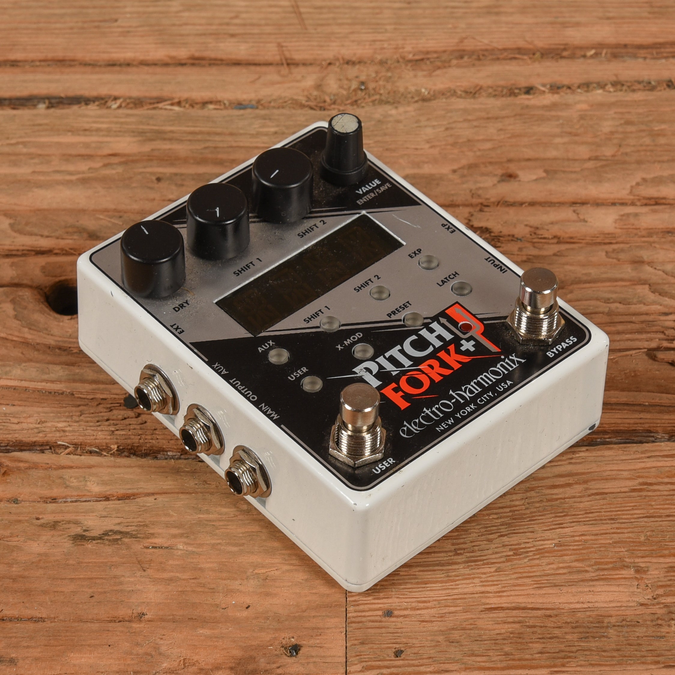 Electro-Harmonix Pitch Fork Effects and Pedals / Octave and Pitch