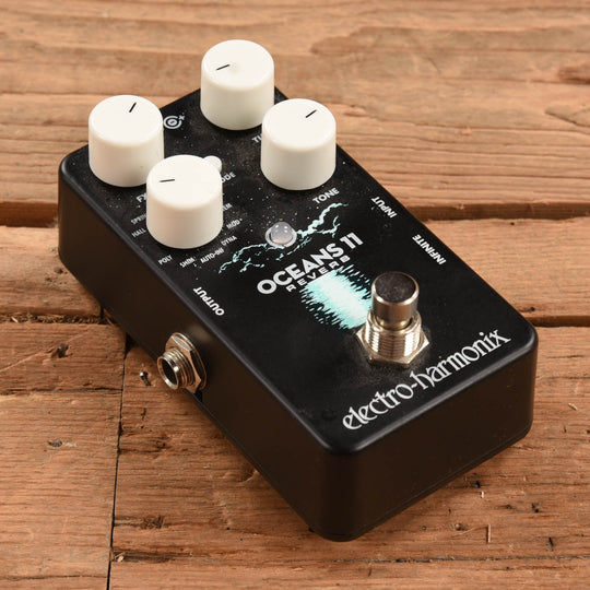 Electro-Harmonix Oceans 11 Reverb Effects and Pedals / Reverb