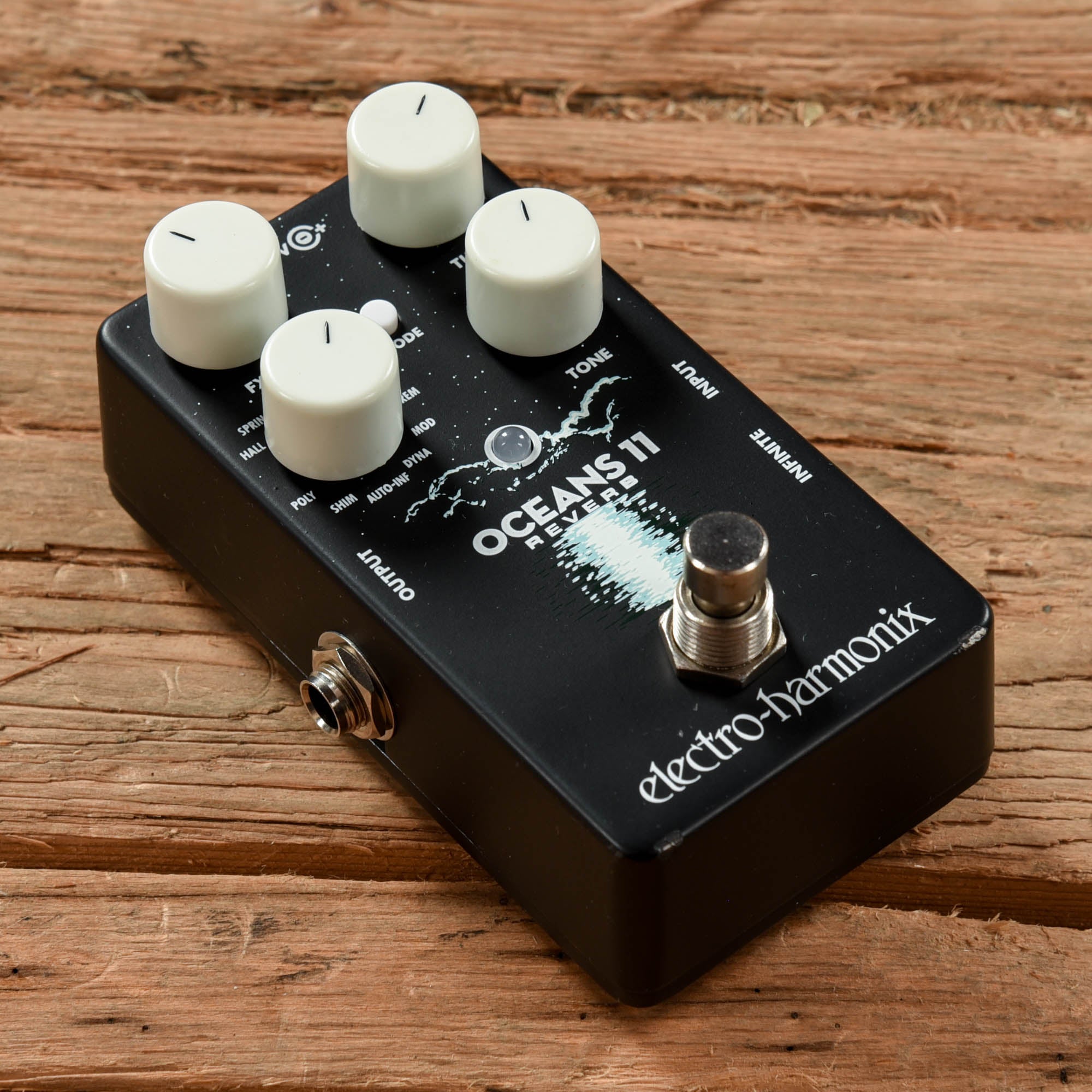 Electro-Harmonix Oceans 11 Reverb Effects and Pedals / Reverb