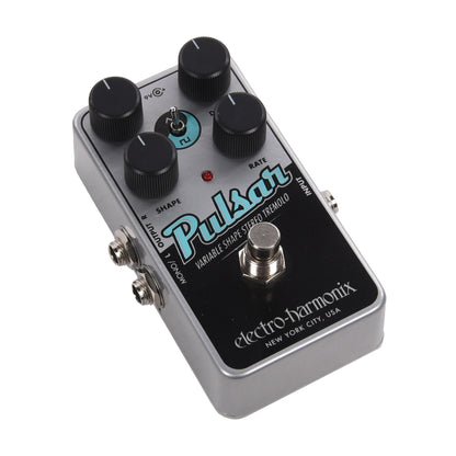 Electro-Harmonix Nano Pulsar Stereo Tremolo Pedal Effects and Pedals / Tremolo