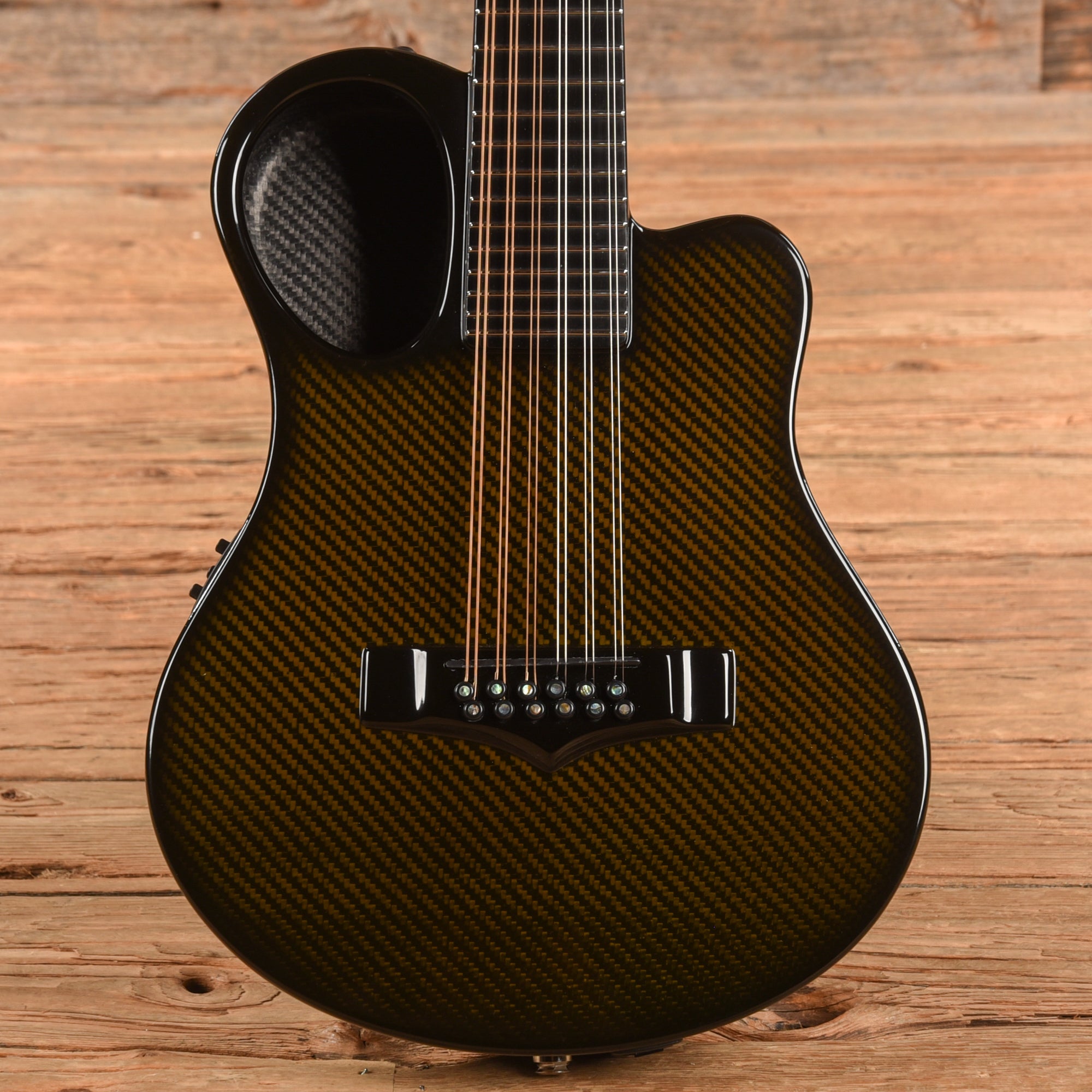 Emerald Amicus Black Acoustic Guitars / Dreadnought
