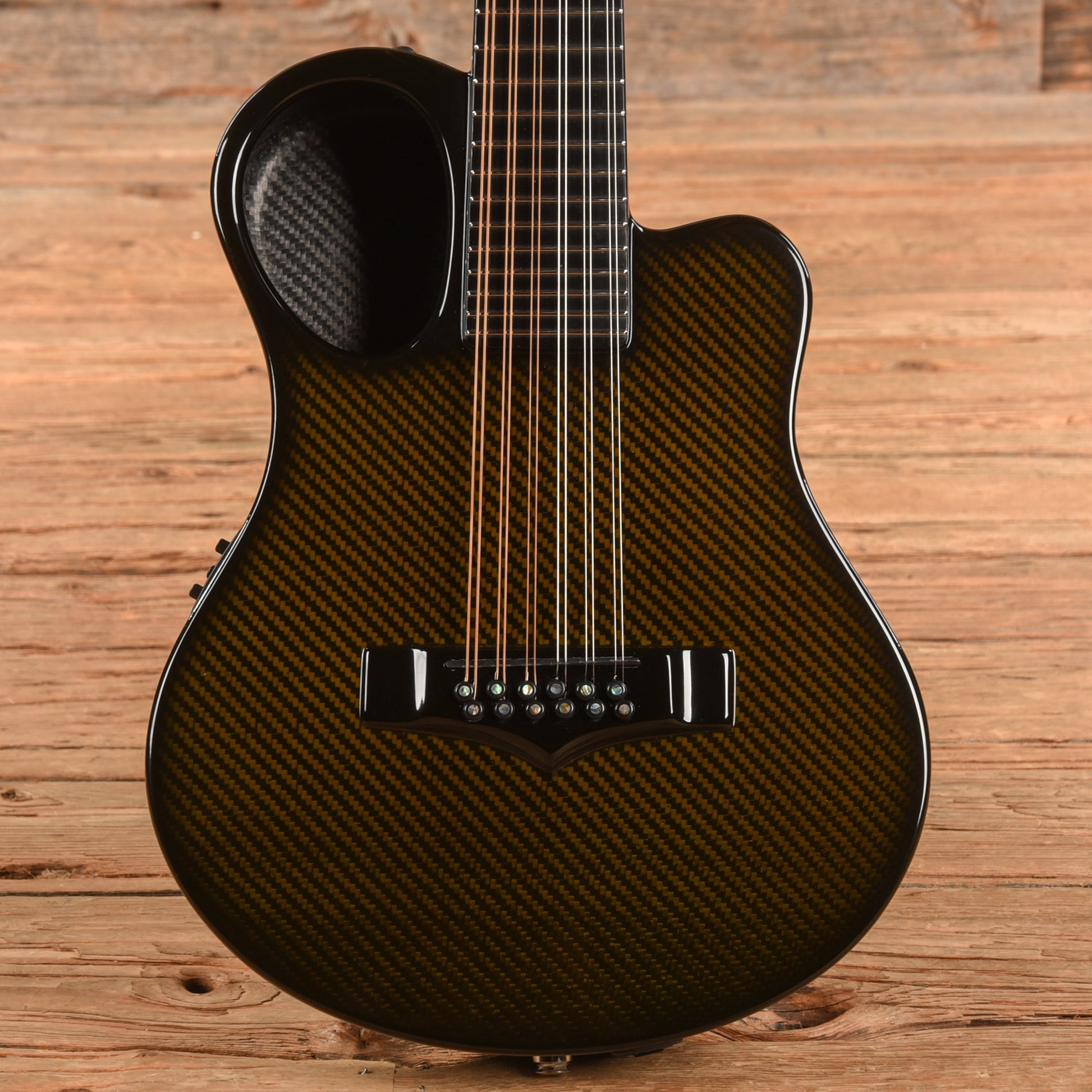 Emerald Amicus Black Acoustic Guitars / Dreadnought