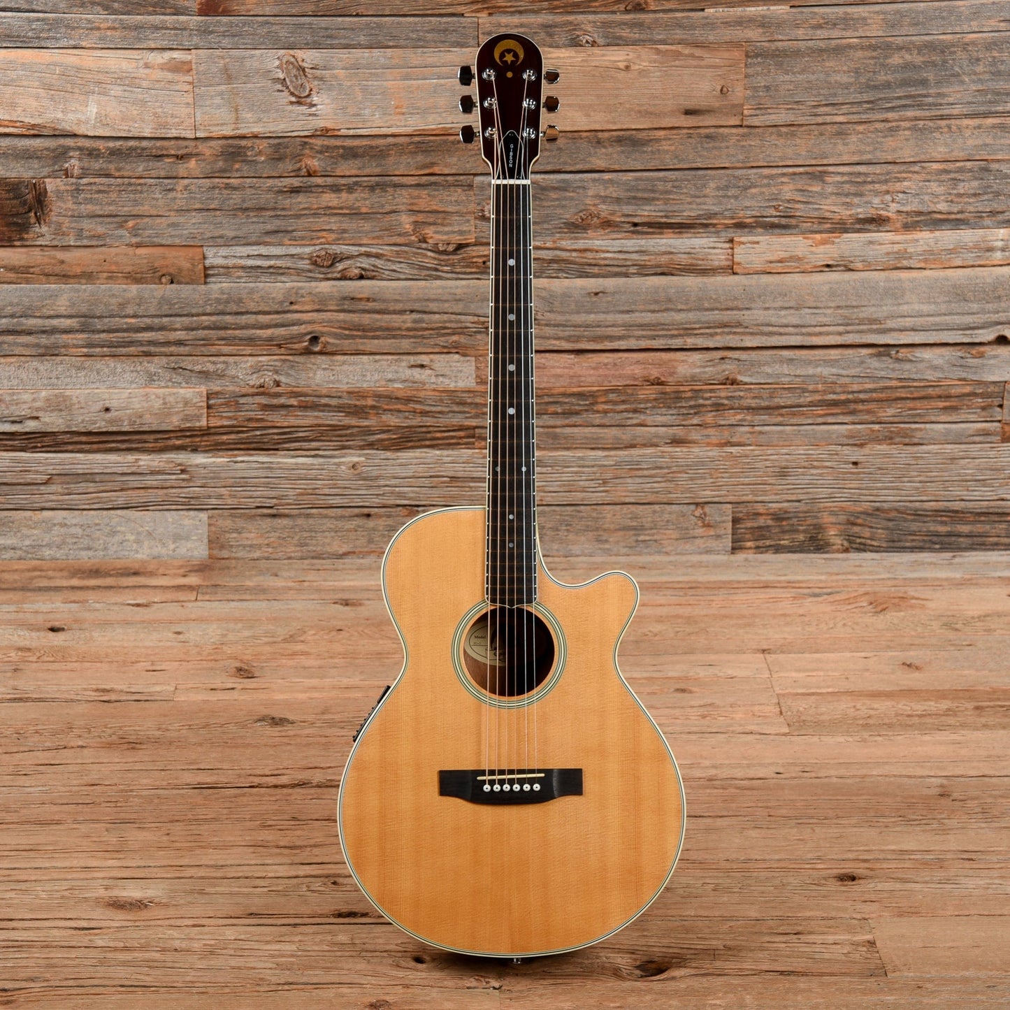 Epiphone EO-1 Natural Acoustic Guitars / Classical