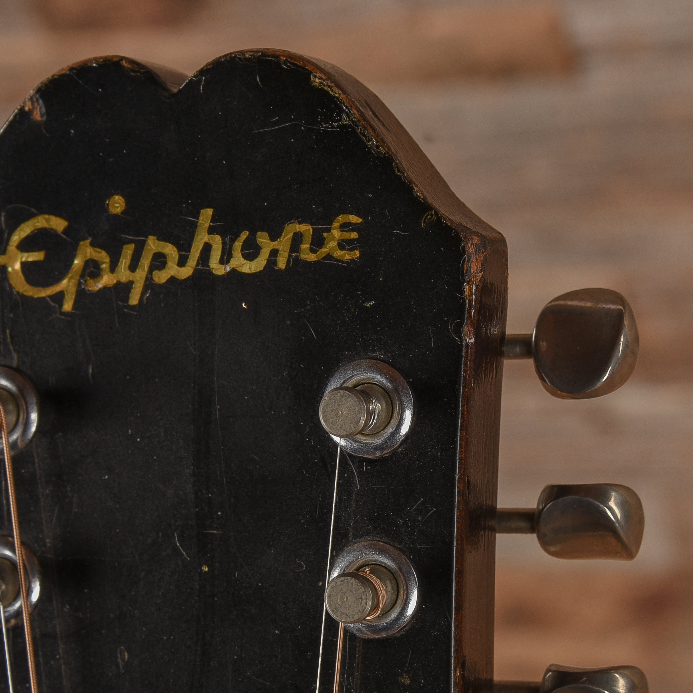 Epiphone FT-112 Bard Sunburst 1968 Acoustic Guitars / Dreadnought